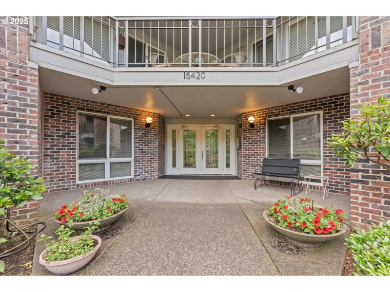 Entrance/Foyer