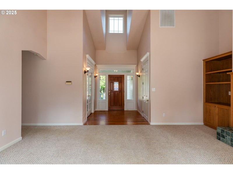 Entrance/Foyer