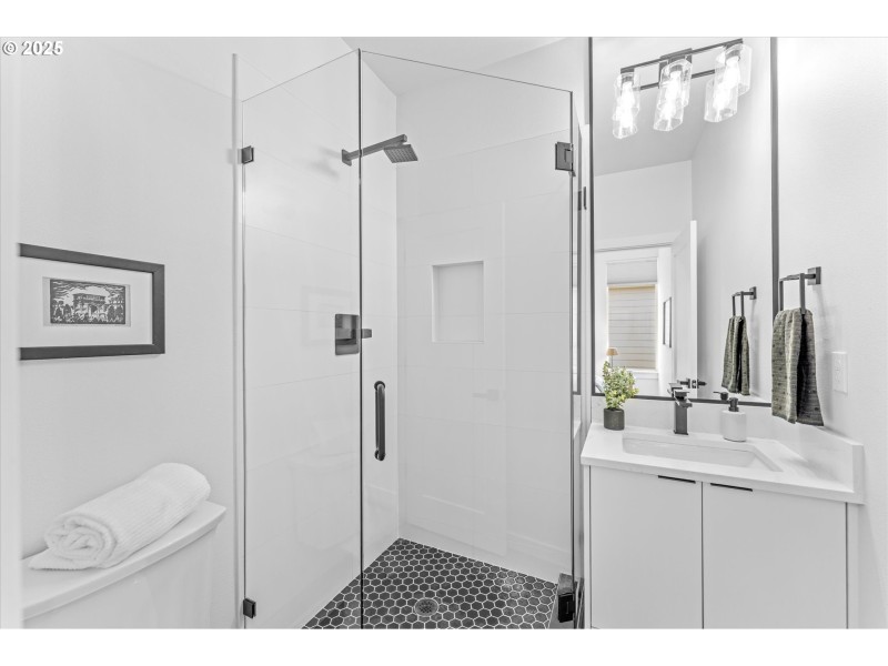 Bathroom, Attached