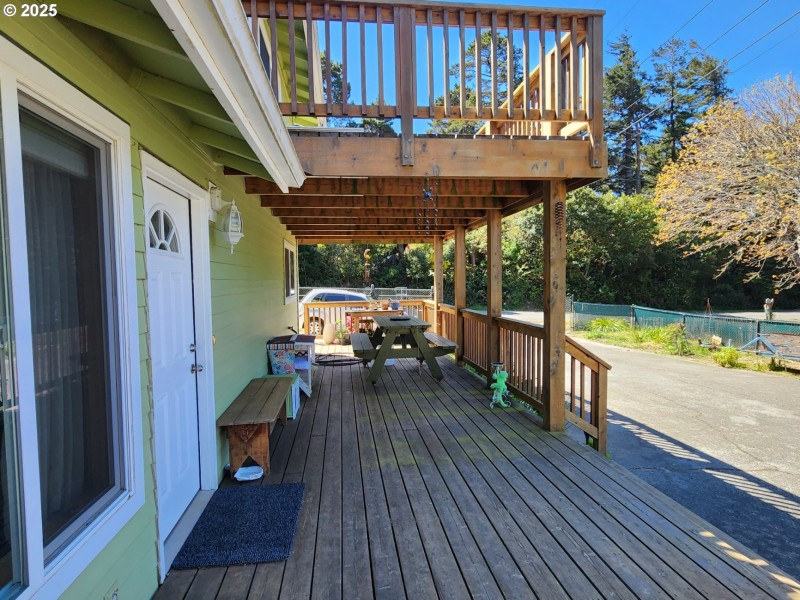Deck
