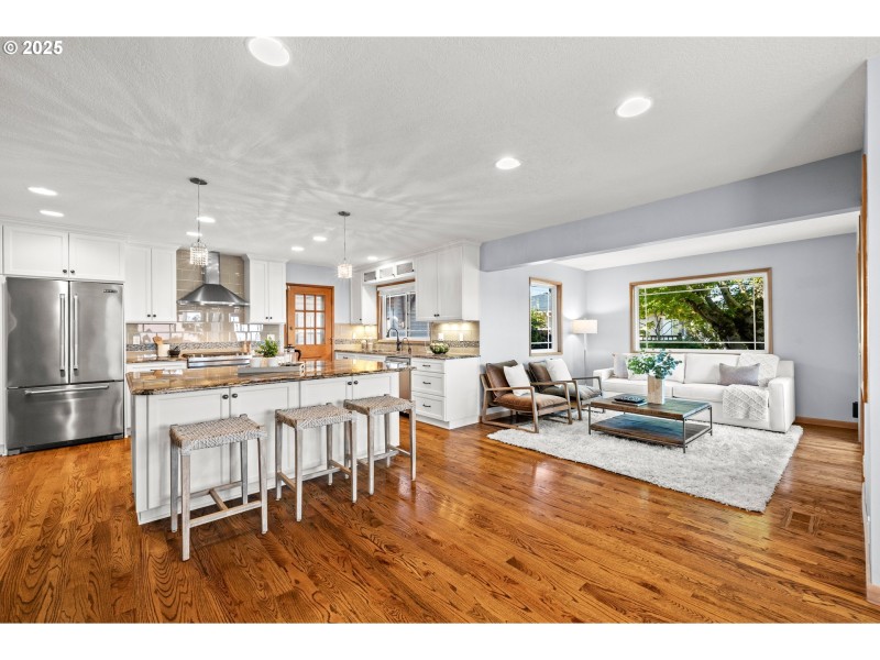 Kitchen/Family Room