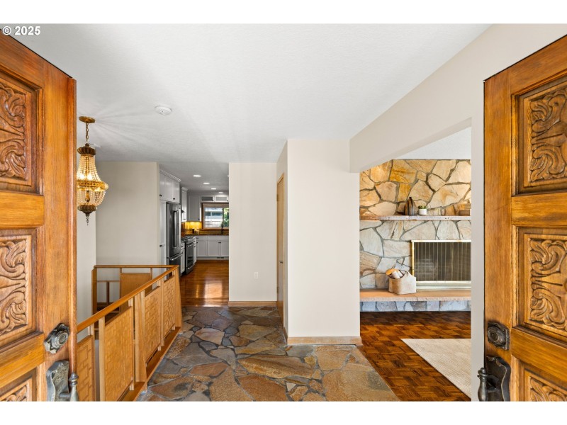 Entrance/Foyer