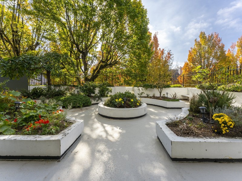 Community Garden