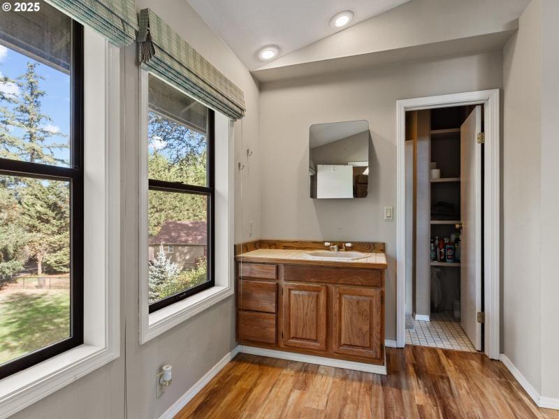 Owner's Suite Bathroom