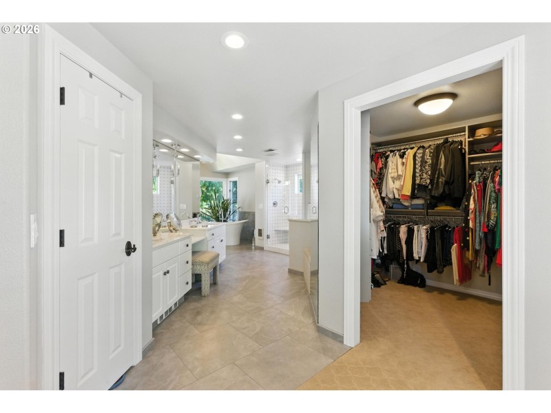 Owner's Suite Bedroom