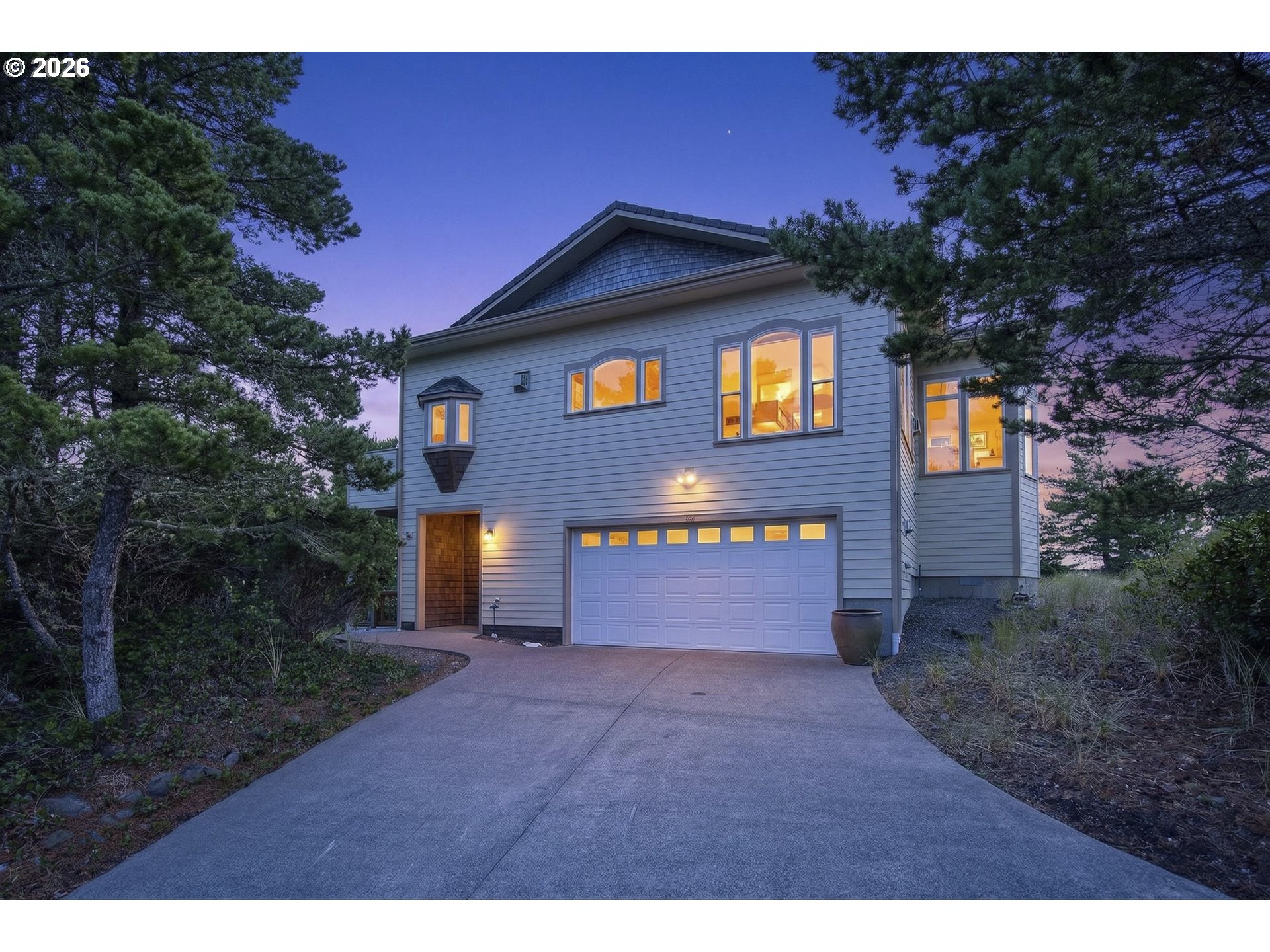 84 SAILORS RAVINE CT, Florence, OR 97439