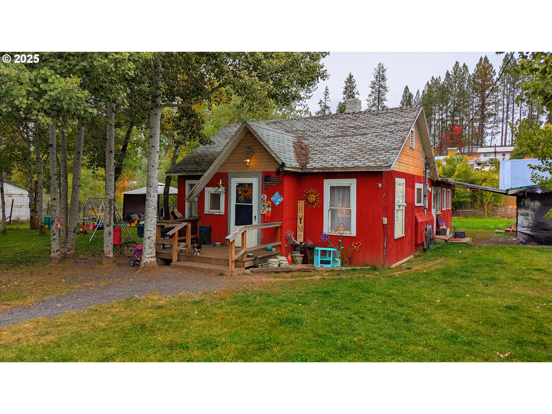 205 WAID ST, Ukiah, OR 97880