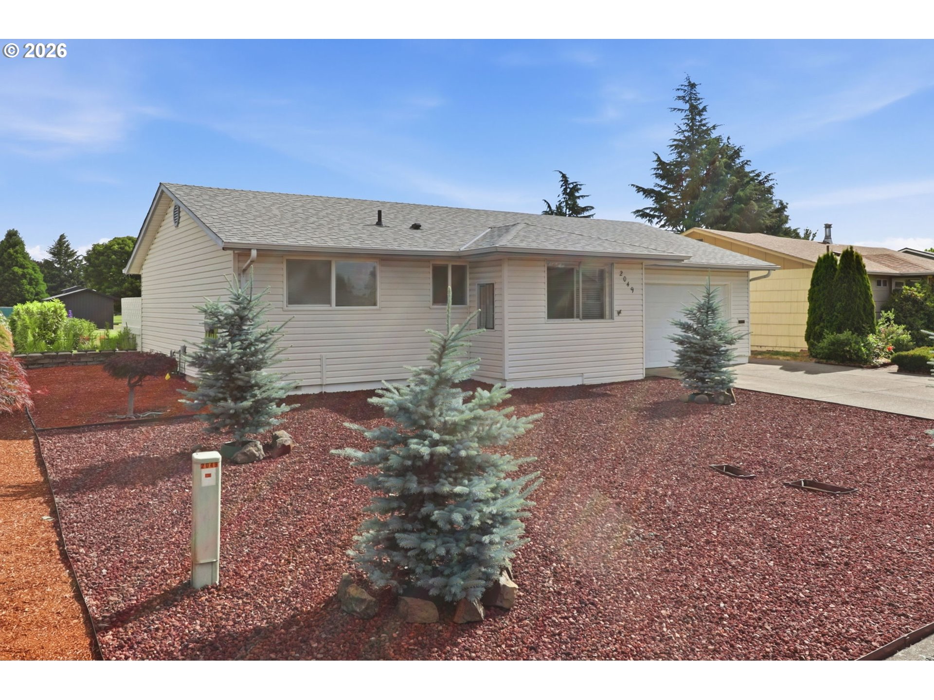 2049 HAYES ST, Woodburn, OR 97071