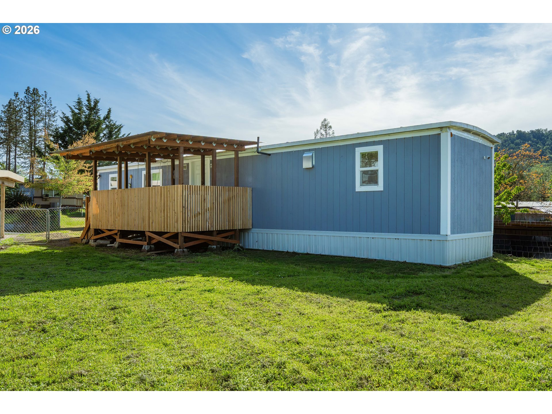600 LEIKEN LN, Roseburg, OR 97470