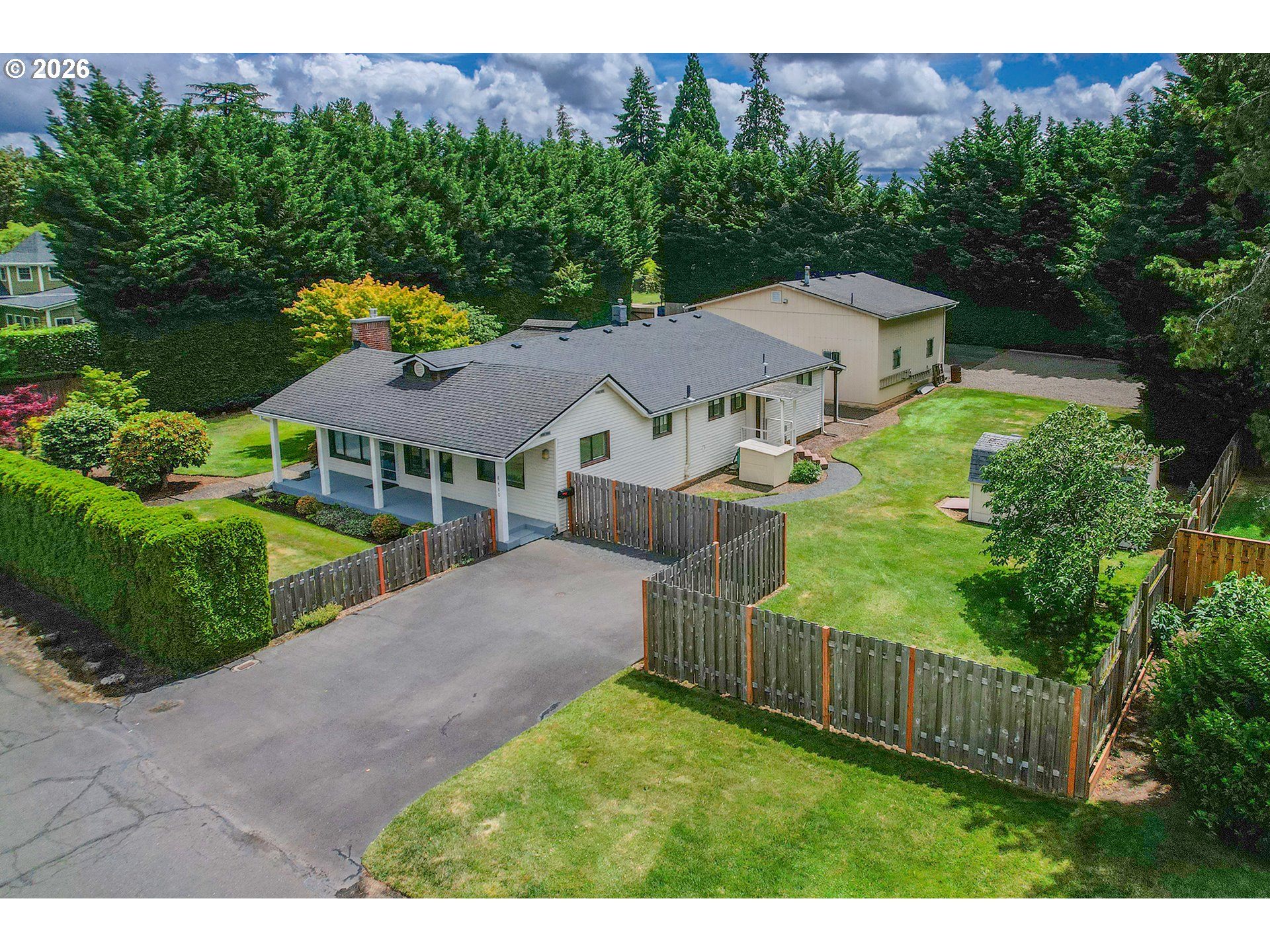 8480 HOOD ST, Clackamas, OR 97015