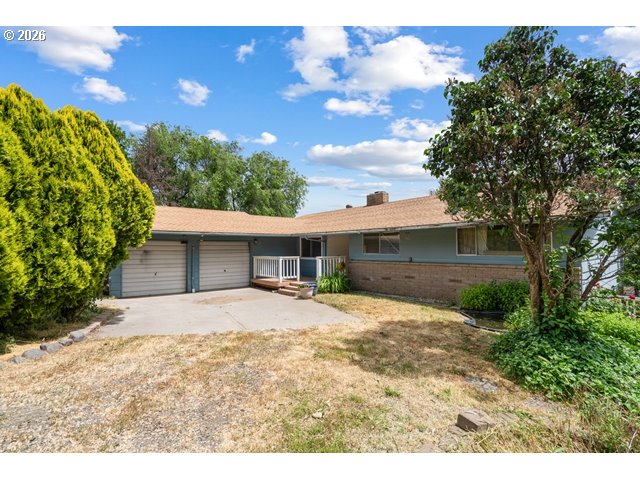212 WATER ST, Weston, OR 97886