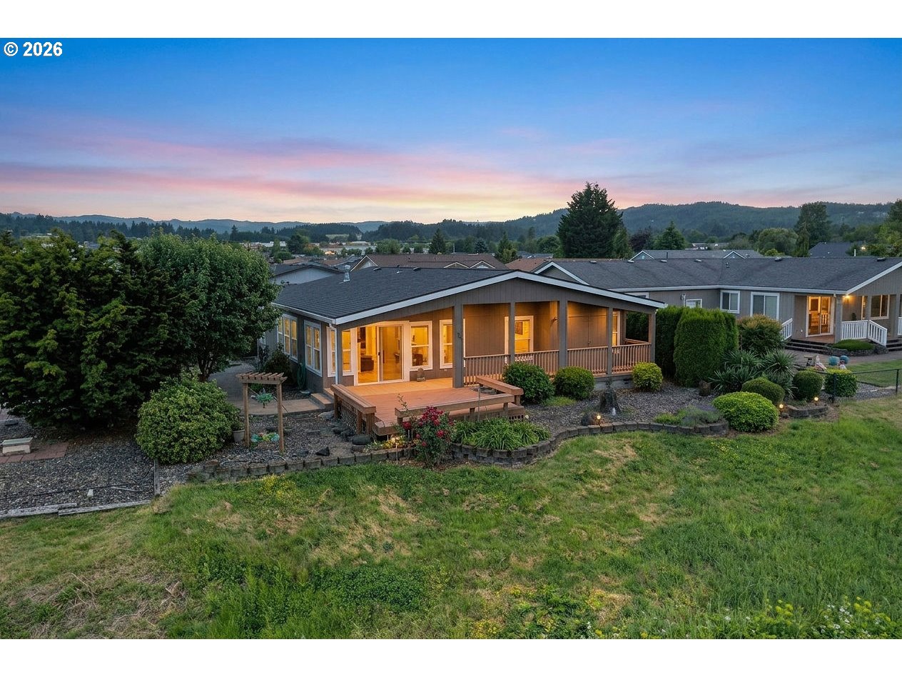 51422 Hoodview DR, Scappoose, OR 97056