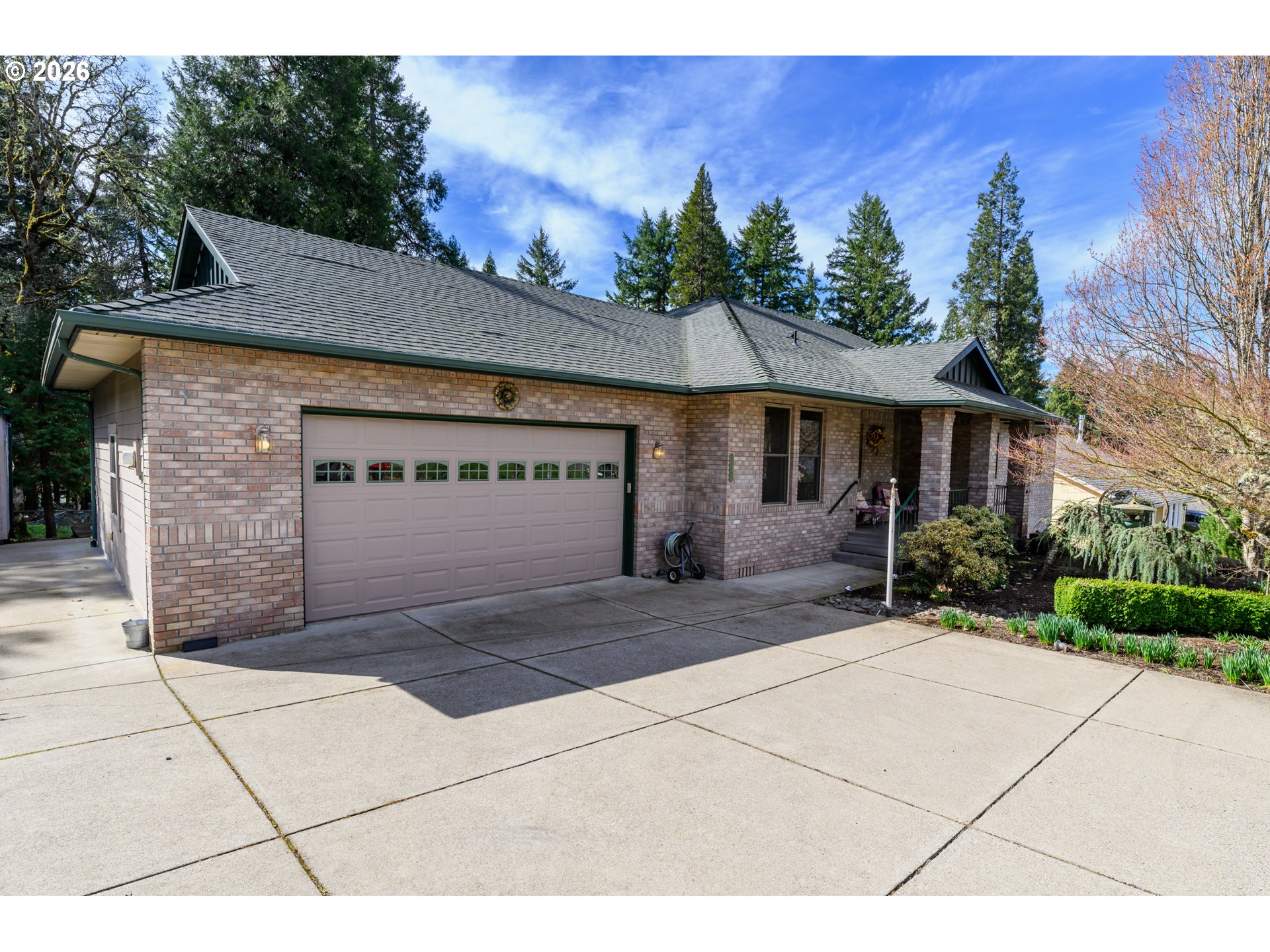 48482 MEADOW WAY, Oakridge, OR 97463