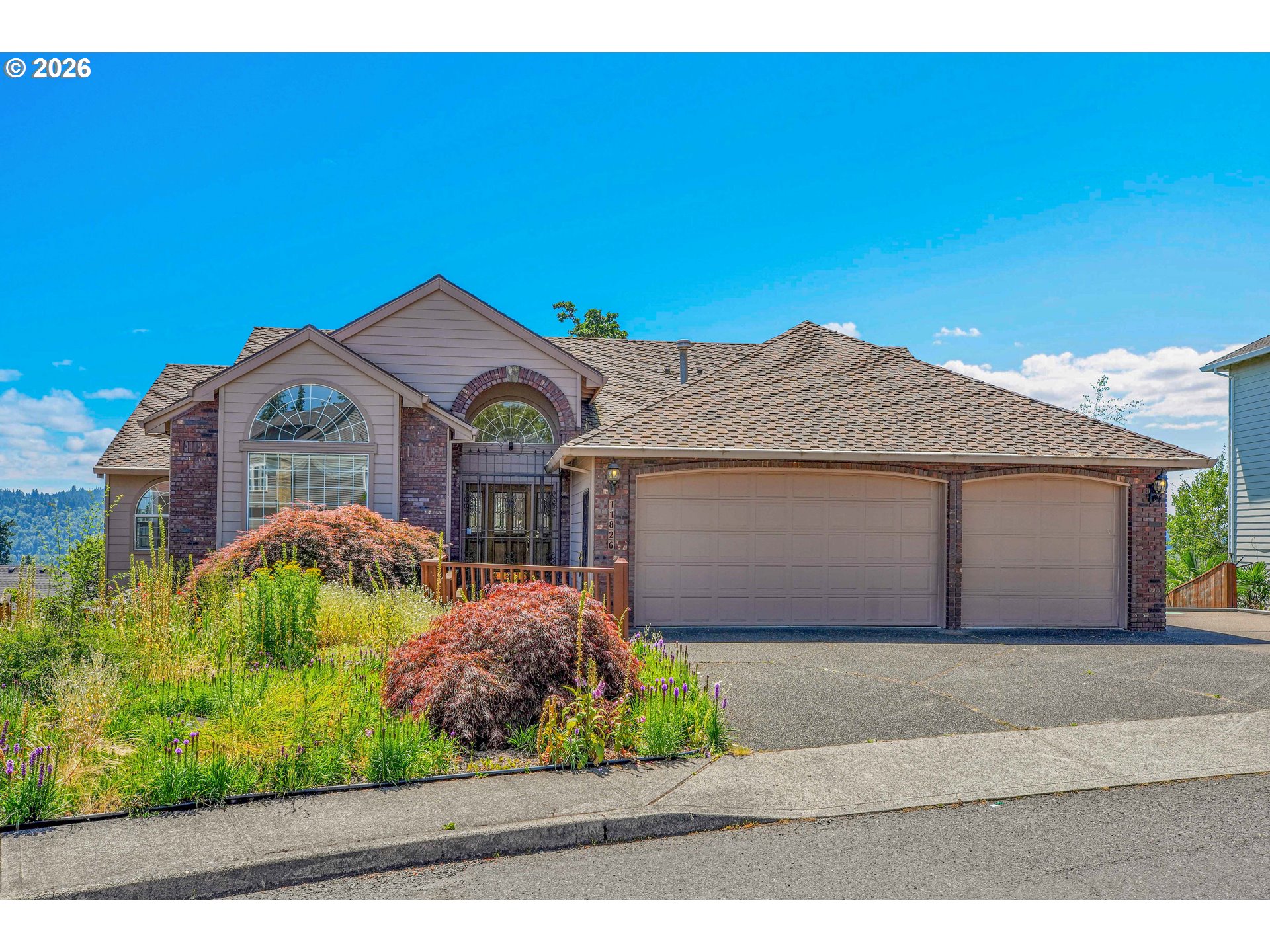 11826 GRAND VISTA DR, Clackamas, OR 97015