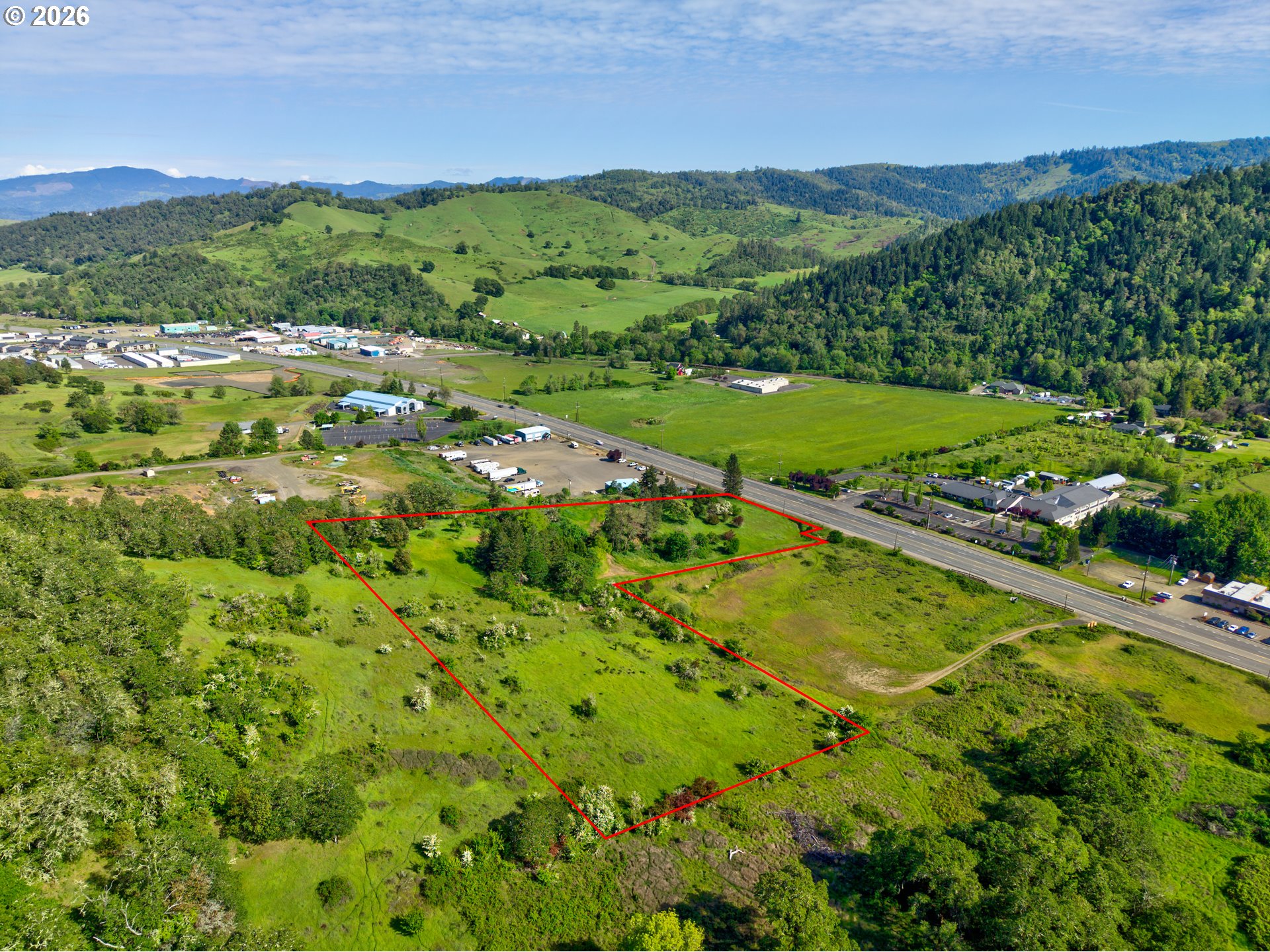 3314 DIAMOND LAKE BLVD, Roseburg, OR 97470