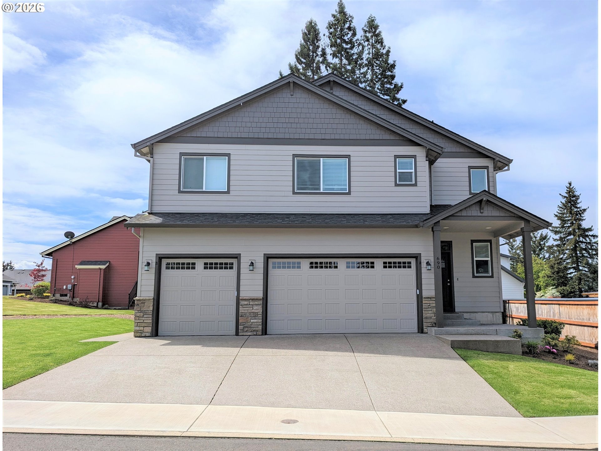690 1ST AVE, Estacada, OR 97023
