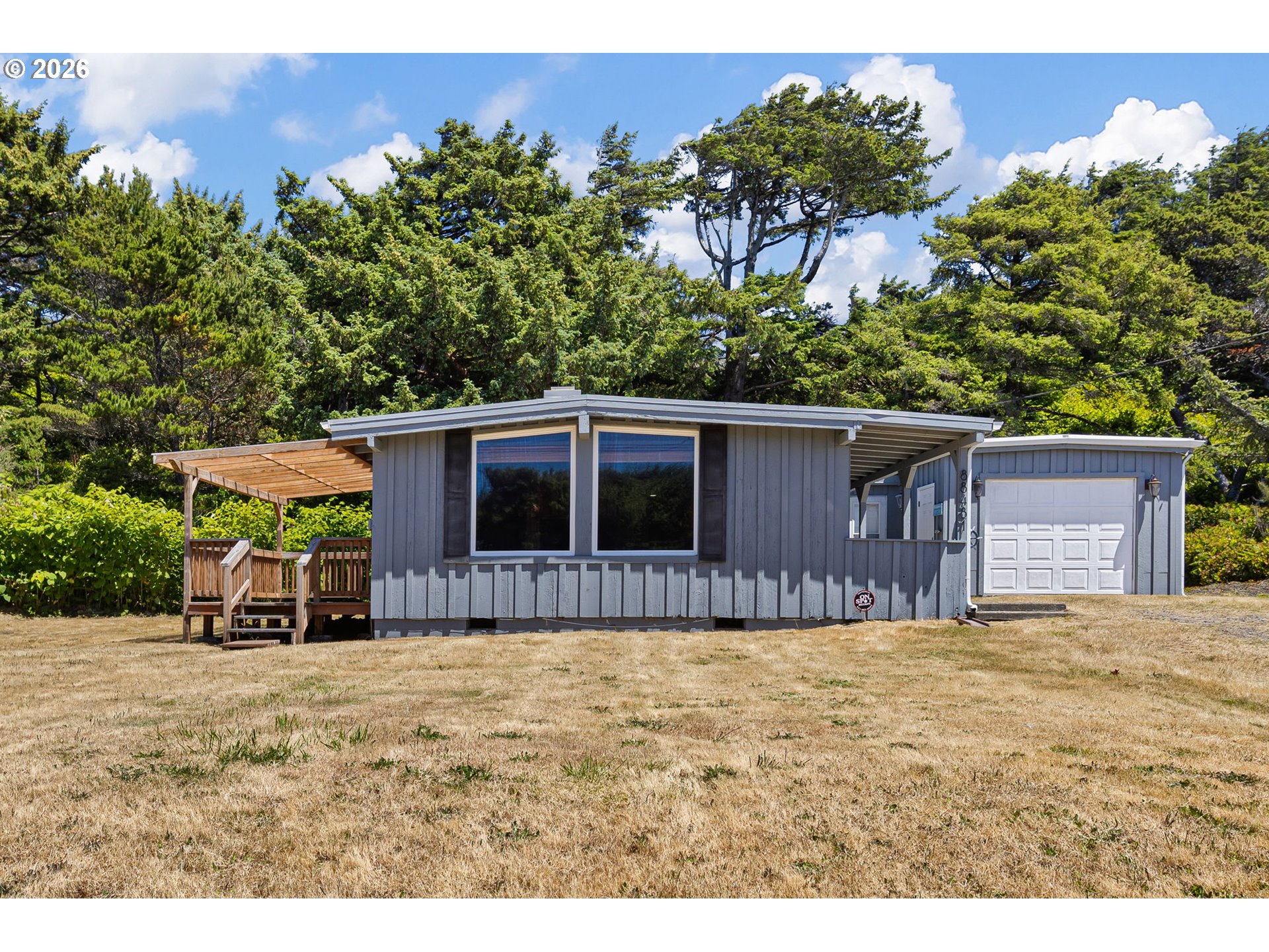 88481 1ST AVE, Florence, OR 97439