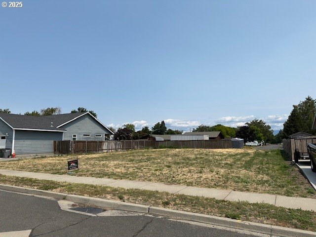 10913 KRISTIN WAY, IslandCity, OR 97850