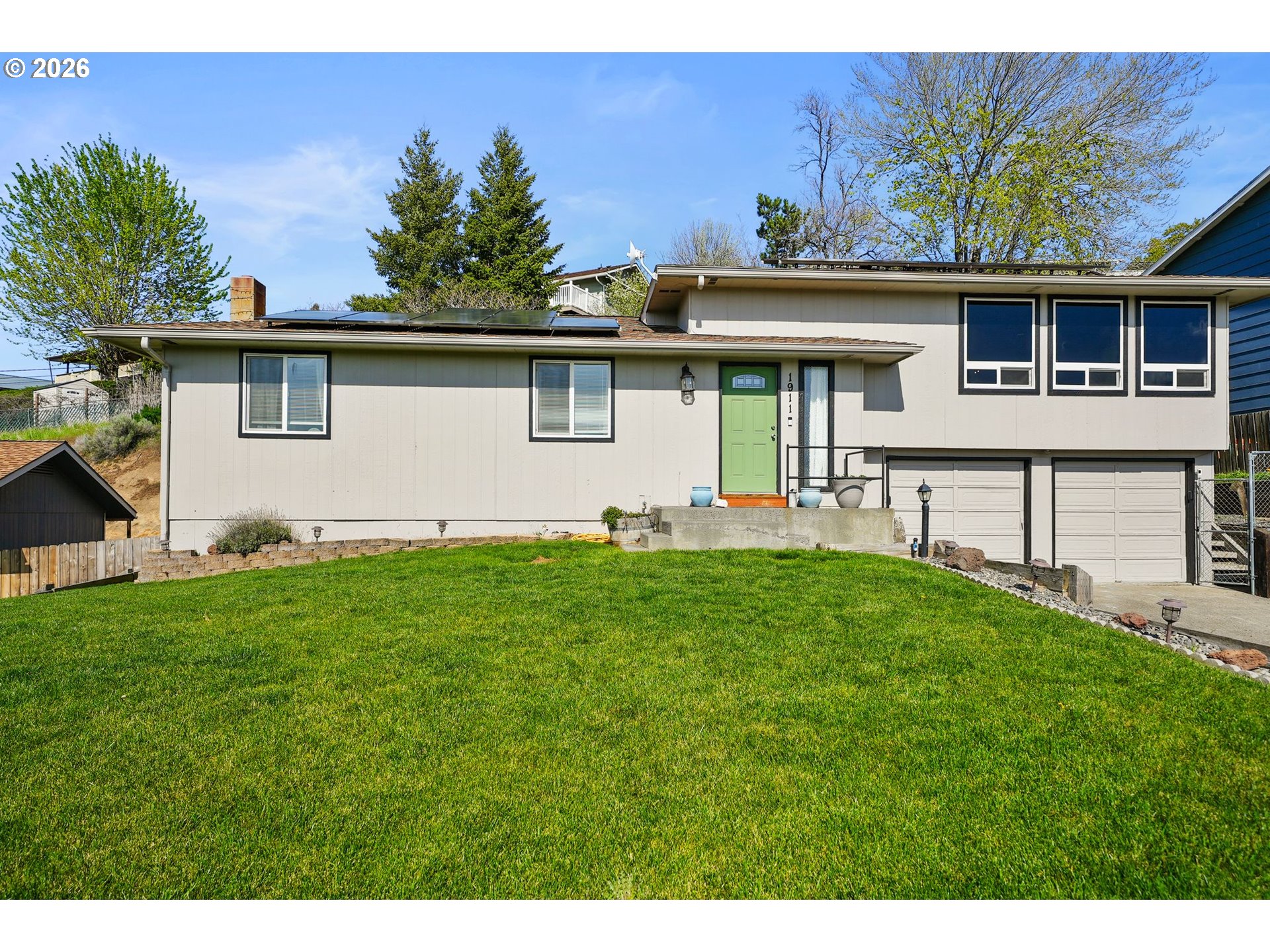 1911 PERKINS AVE, Pendleton, OR 97801