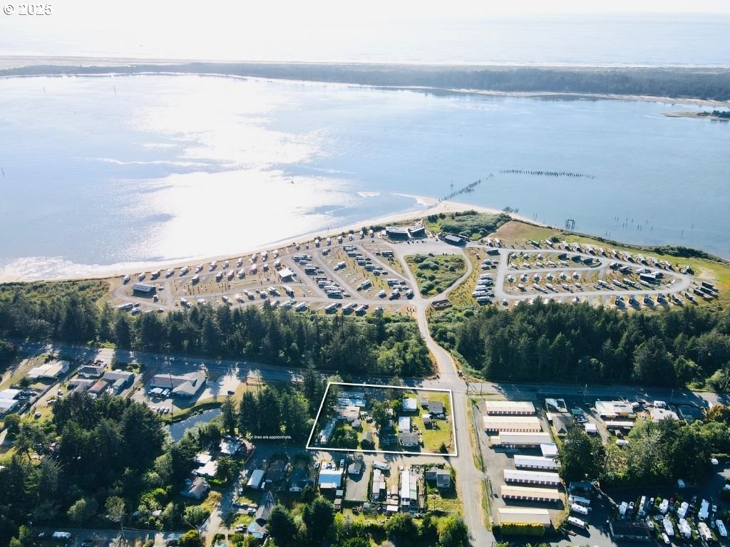 92392 CAPE ARAGO HWY, CoosBay, OR 97420
