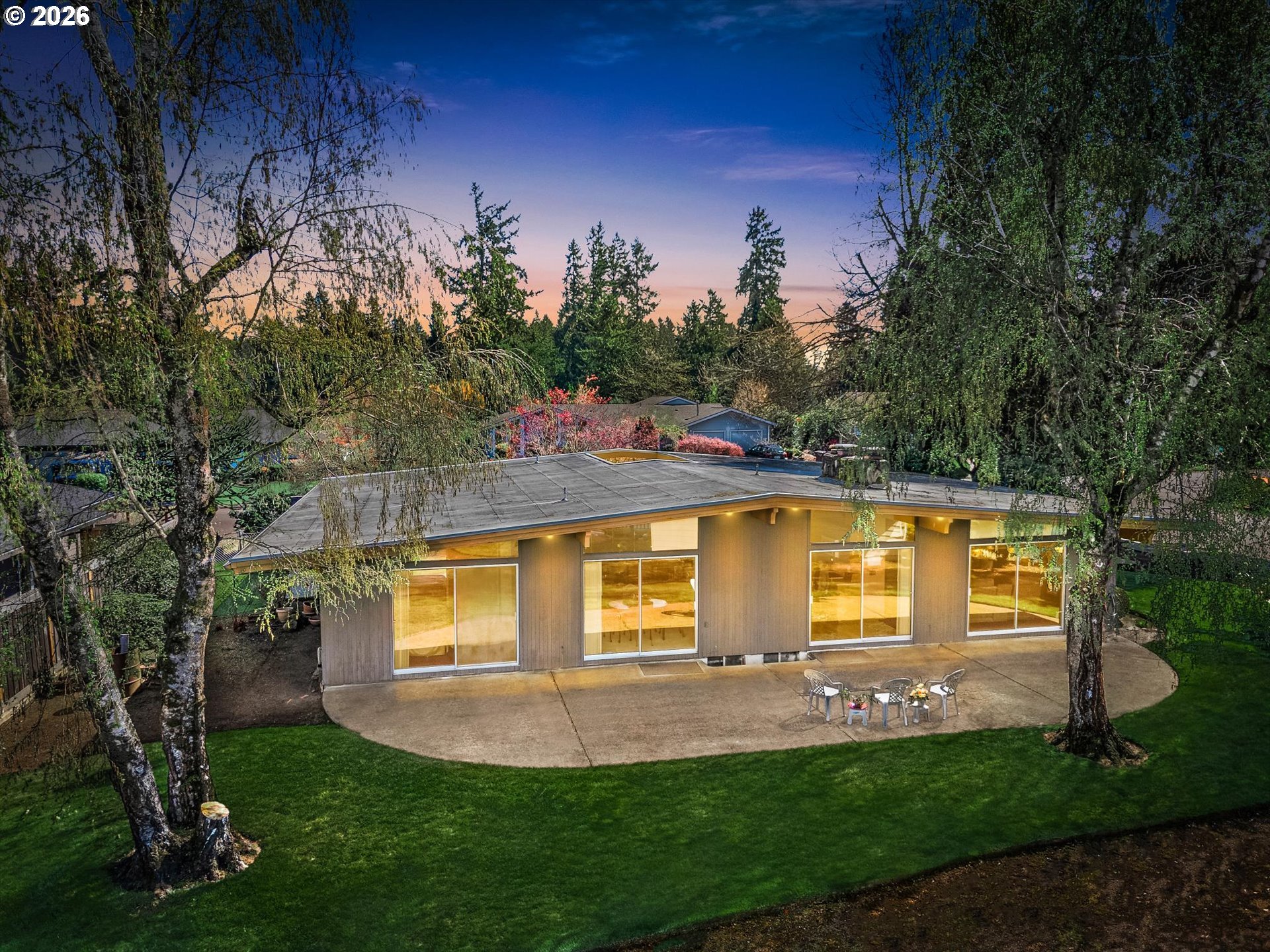 2205 COUNTRY CLUB DR, Canby, OR 97013