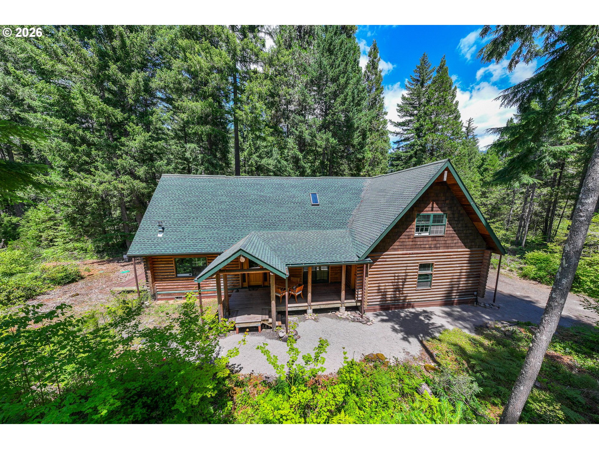 54703 CADDIS LN, McKenzieBridge, OR 97413