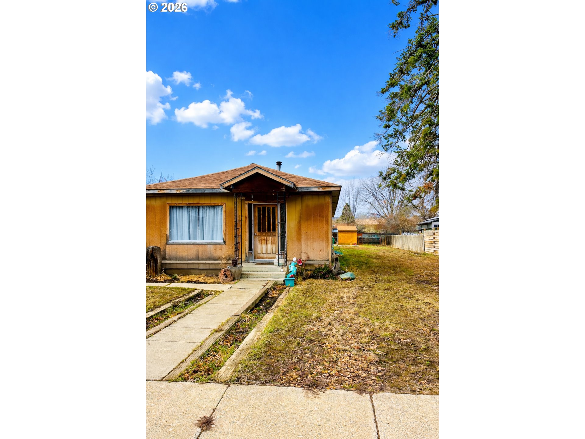 1917 ASH ST, BakerCity, OR 97814