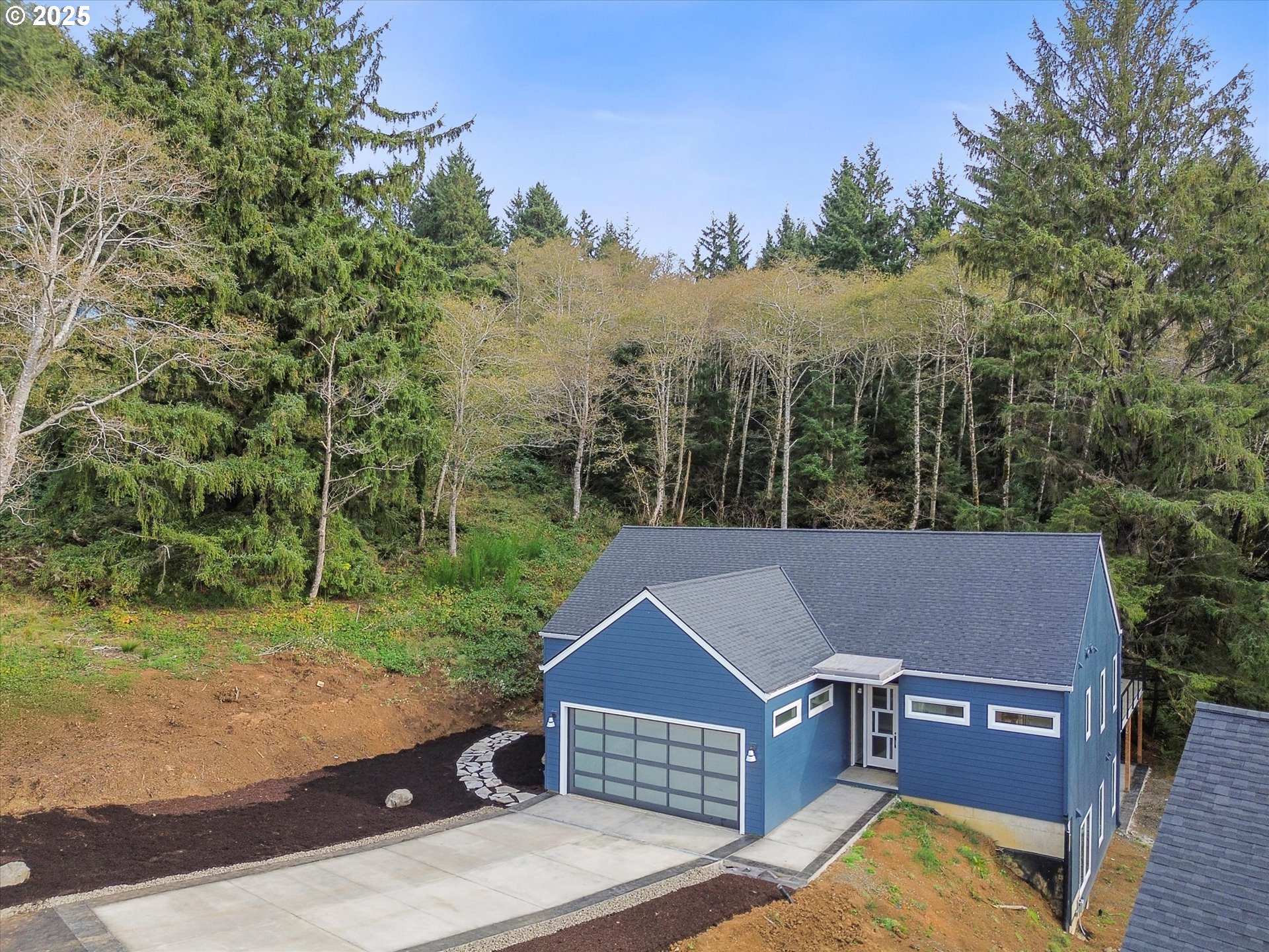 750 MONICA CT, CannonBeach, OR 97110