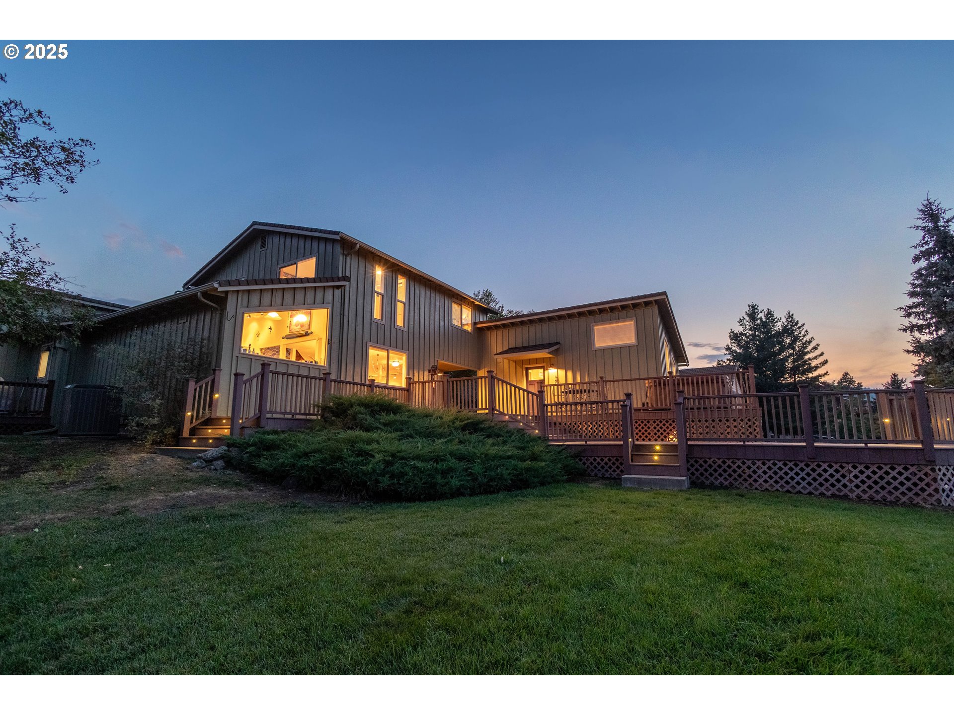 1902 HIGHLAND DR, LaGrande, OR 97850
