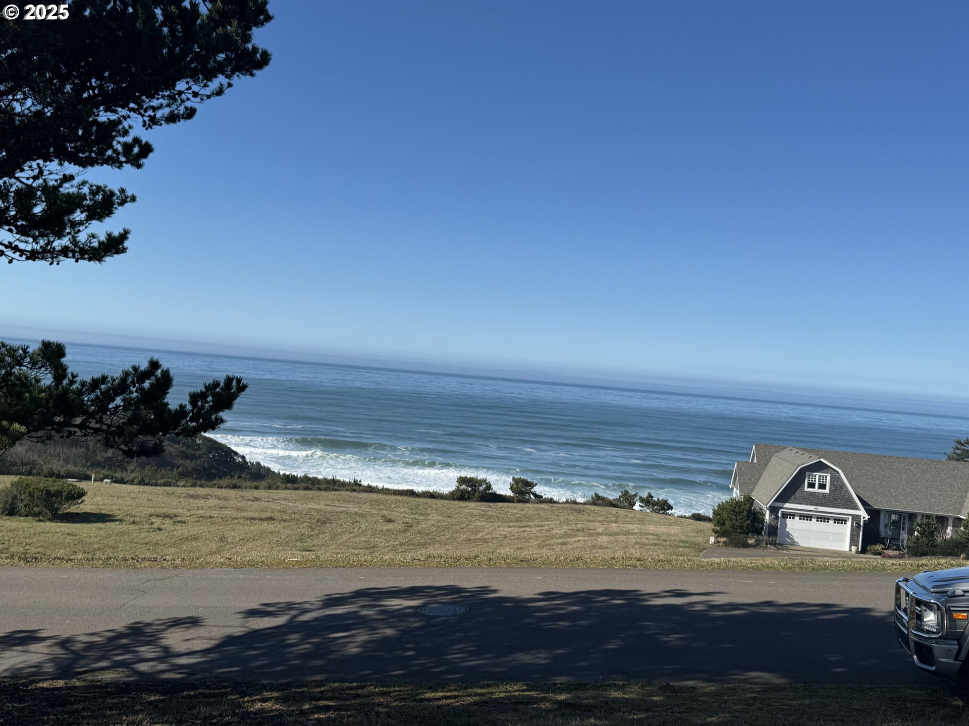 32 Nantucket Drive, Cloverdale, OR 97112