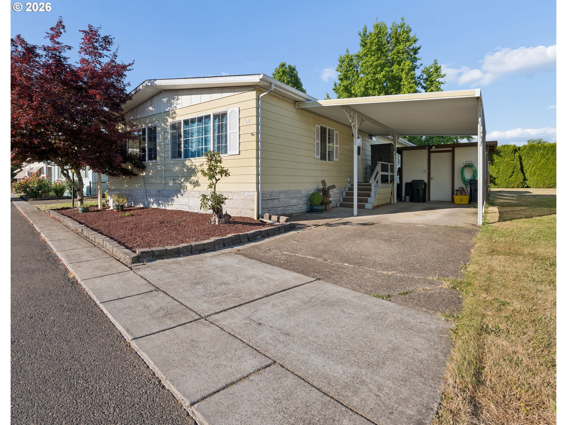 1225 10TH AVE, JunctionCity, OR 97448
