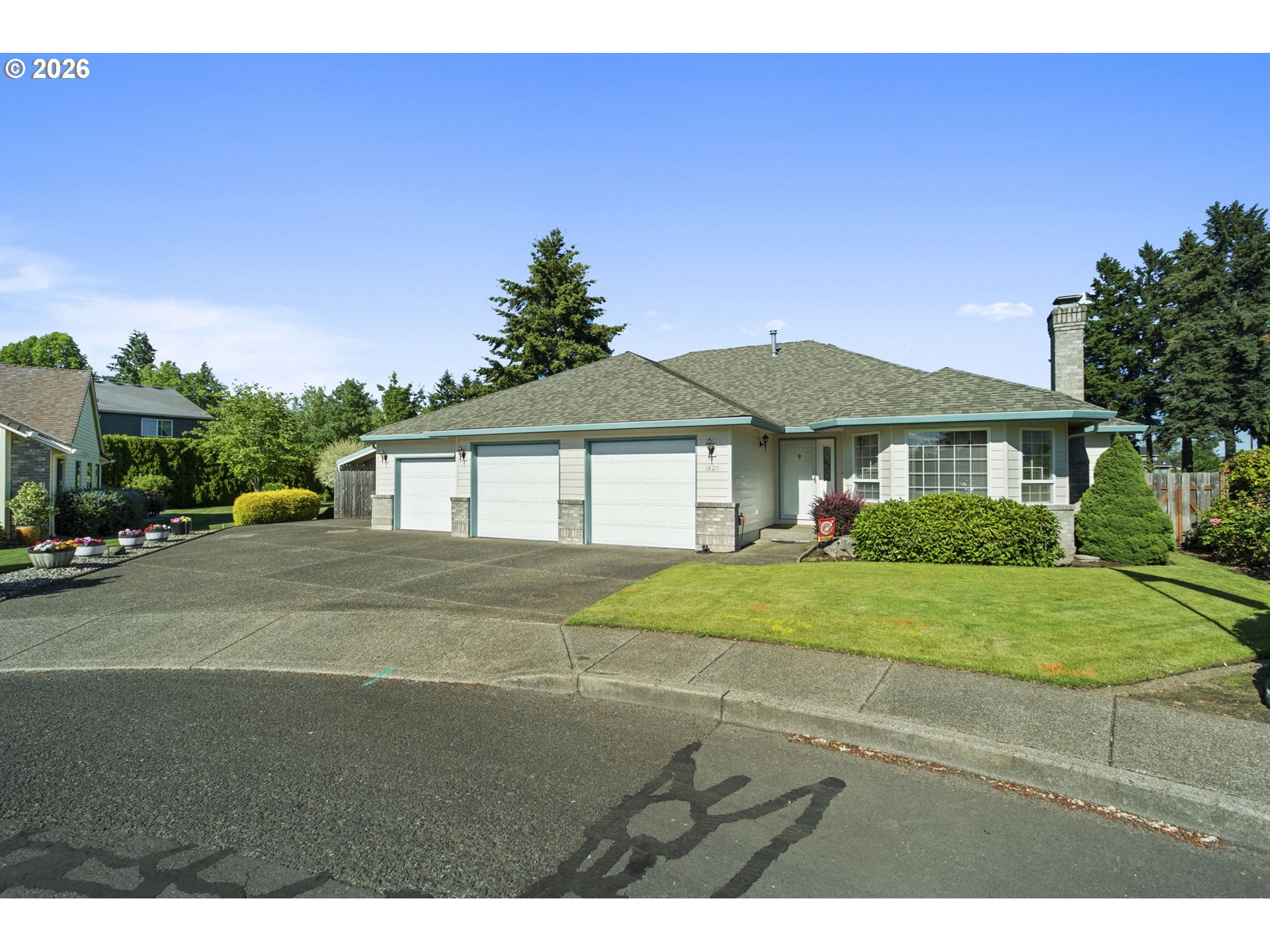 1820 LAURELWOOD LOOP, Canby, OR 97013