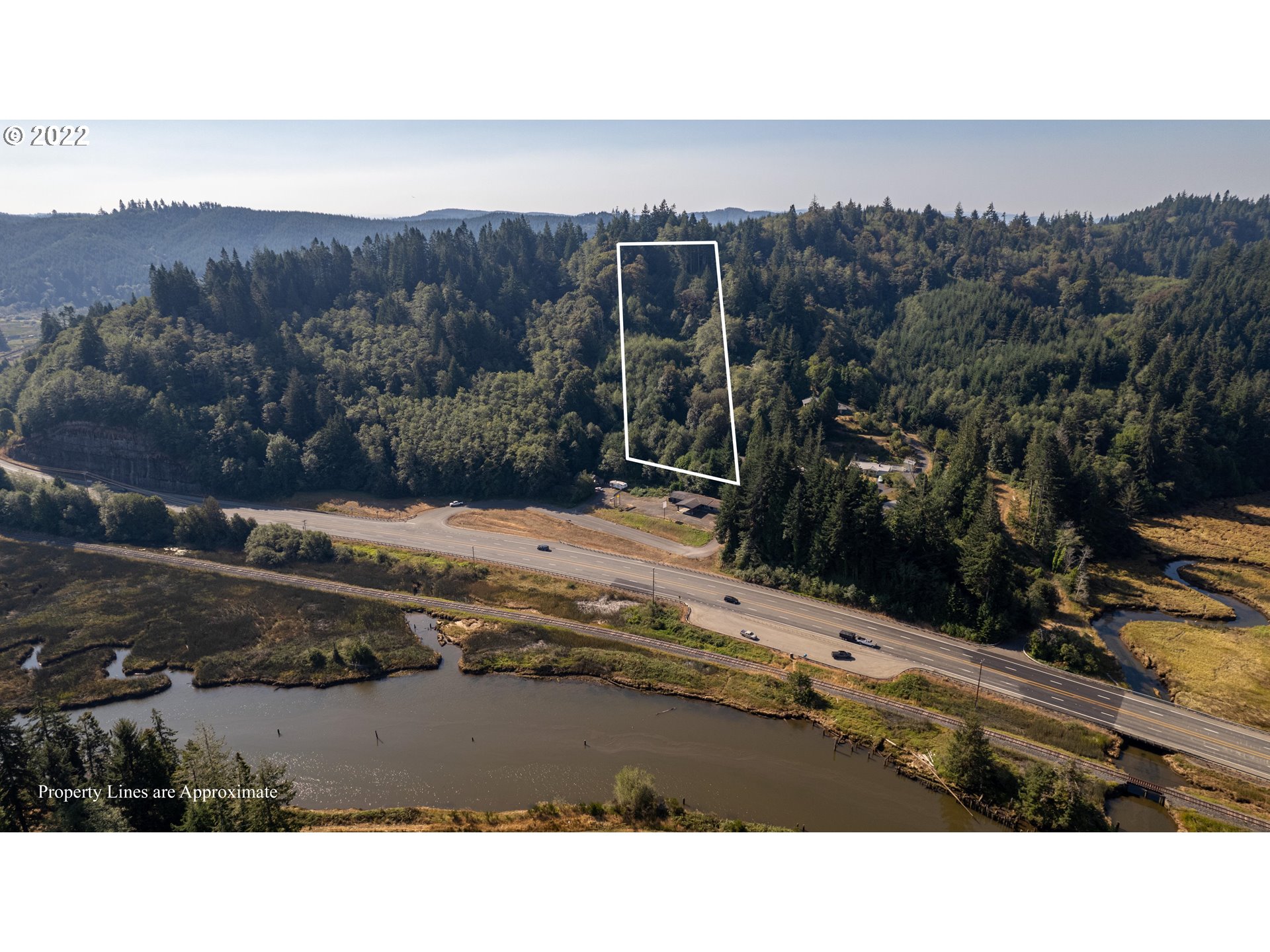 CONFUSION HILL RD, CoosBay, OR 97420