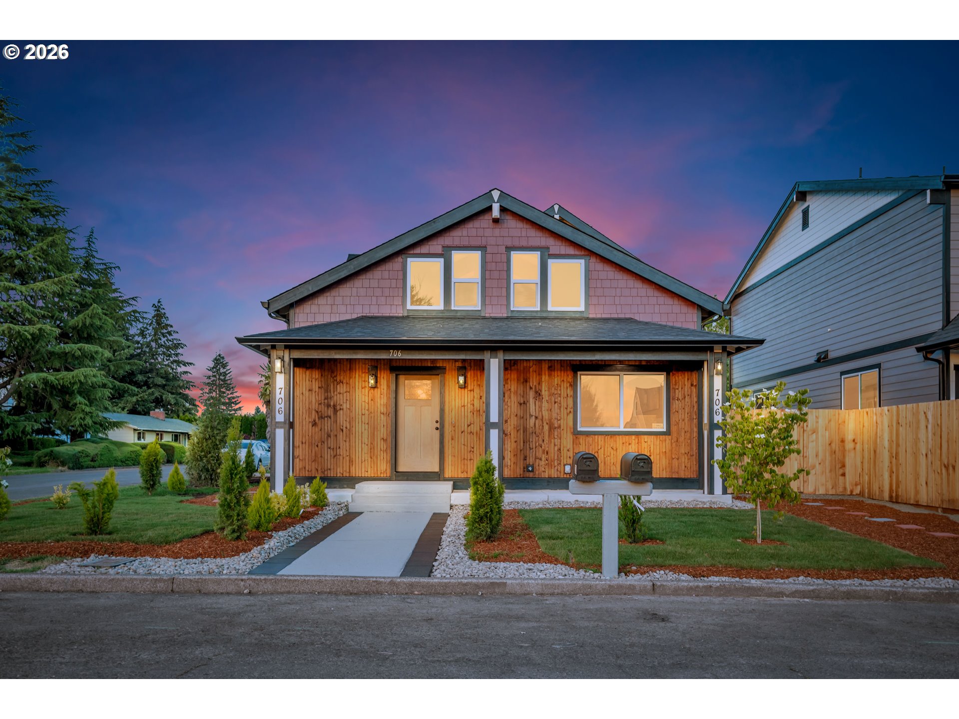 706 8TH AVE, Cornelius, OR 97113