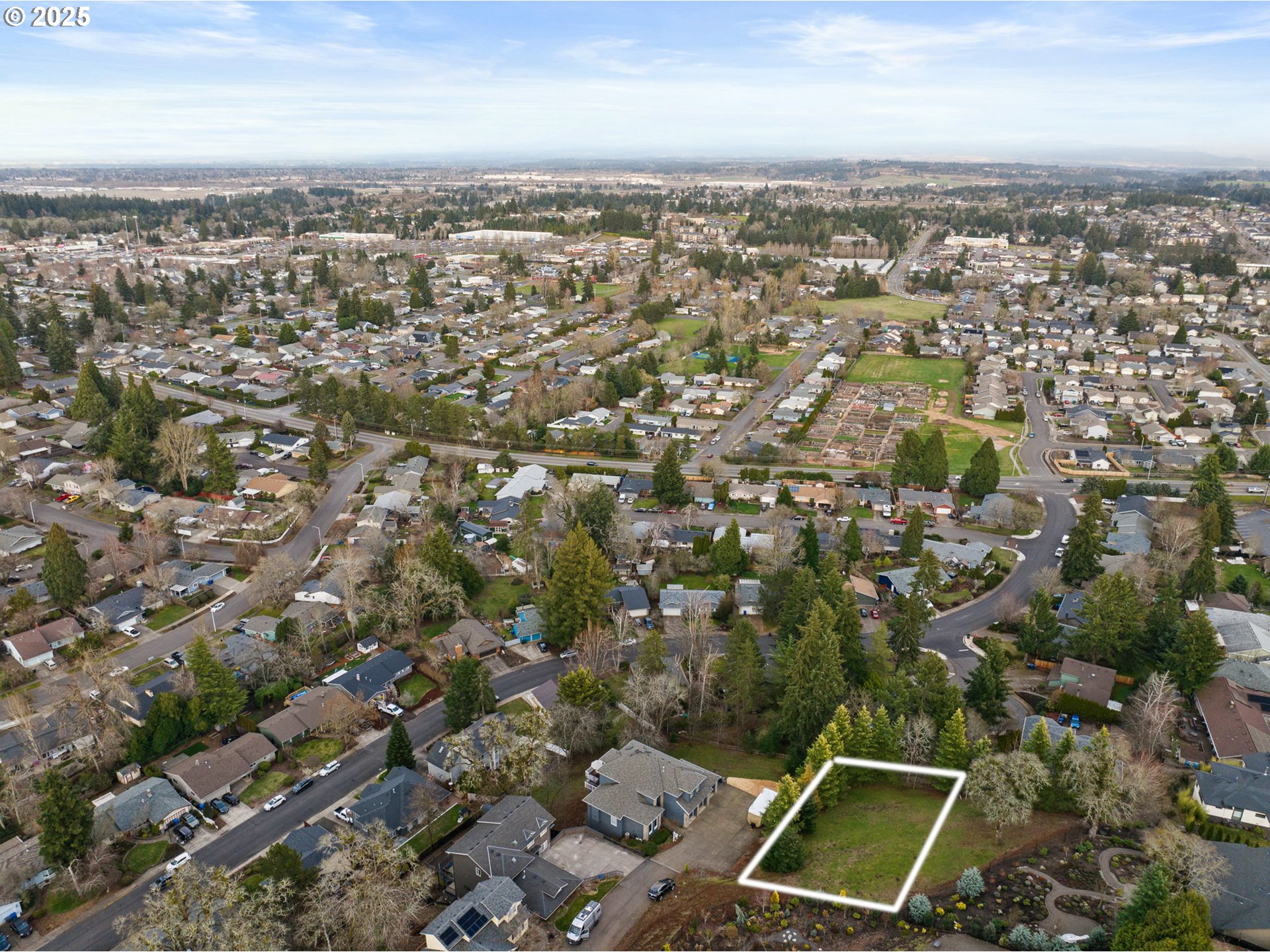 850 LA CRESTA CT, Salem, OR 97306