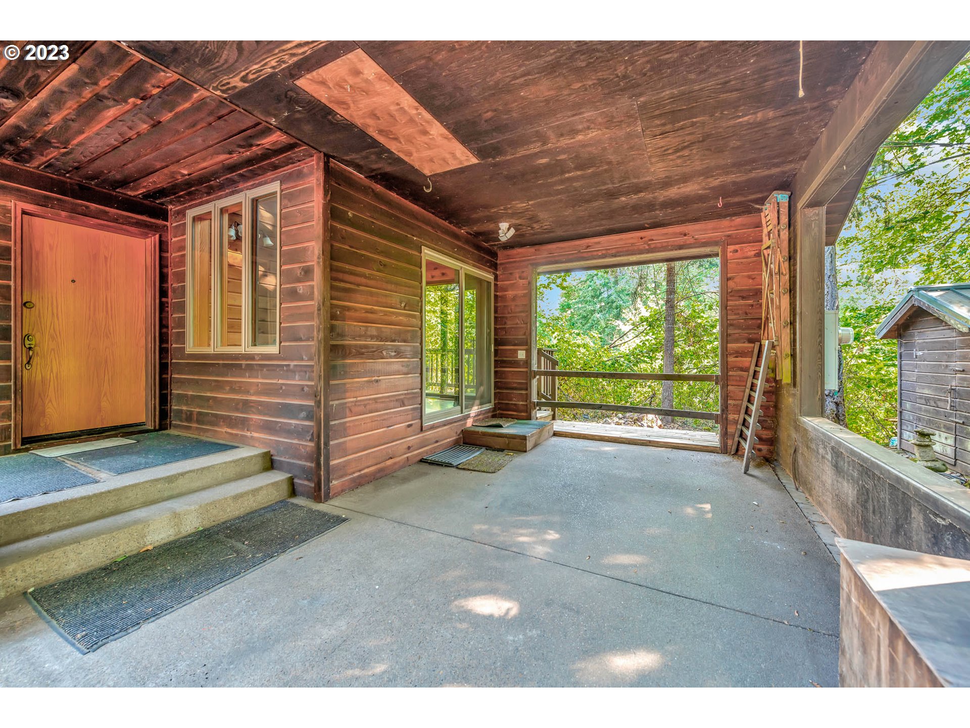 77383 MOSBY CREEK RD, CottageGrove, OR 97424