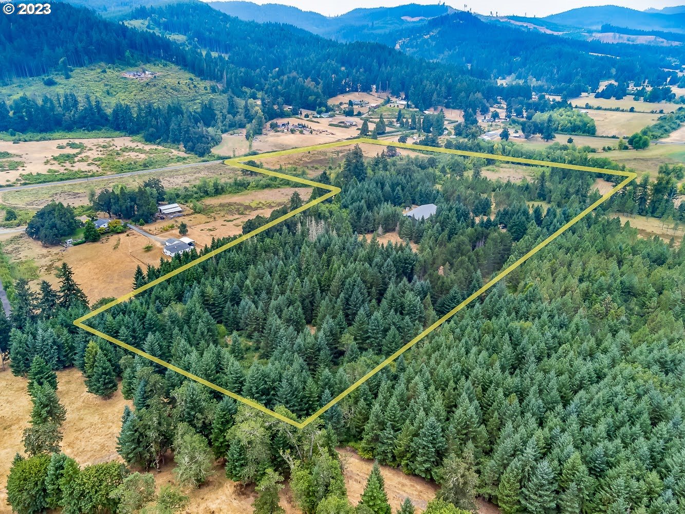 32621 LYNX HOLLOW RD, Creswell, OR 97426