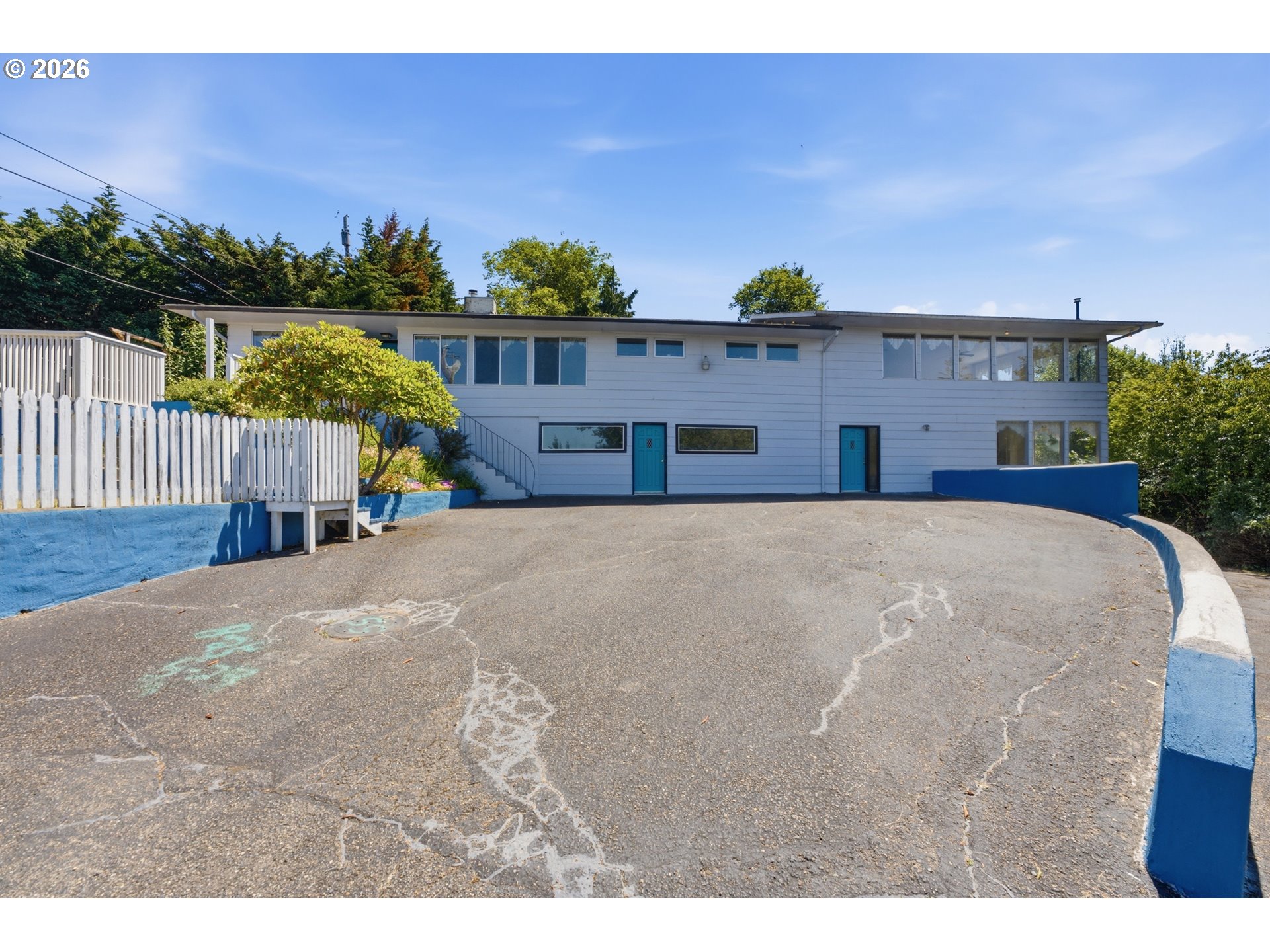 63654 AHILL RD, CoosBay, OR 97420