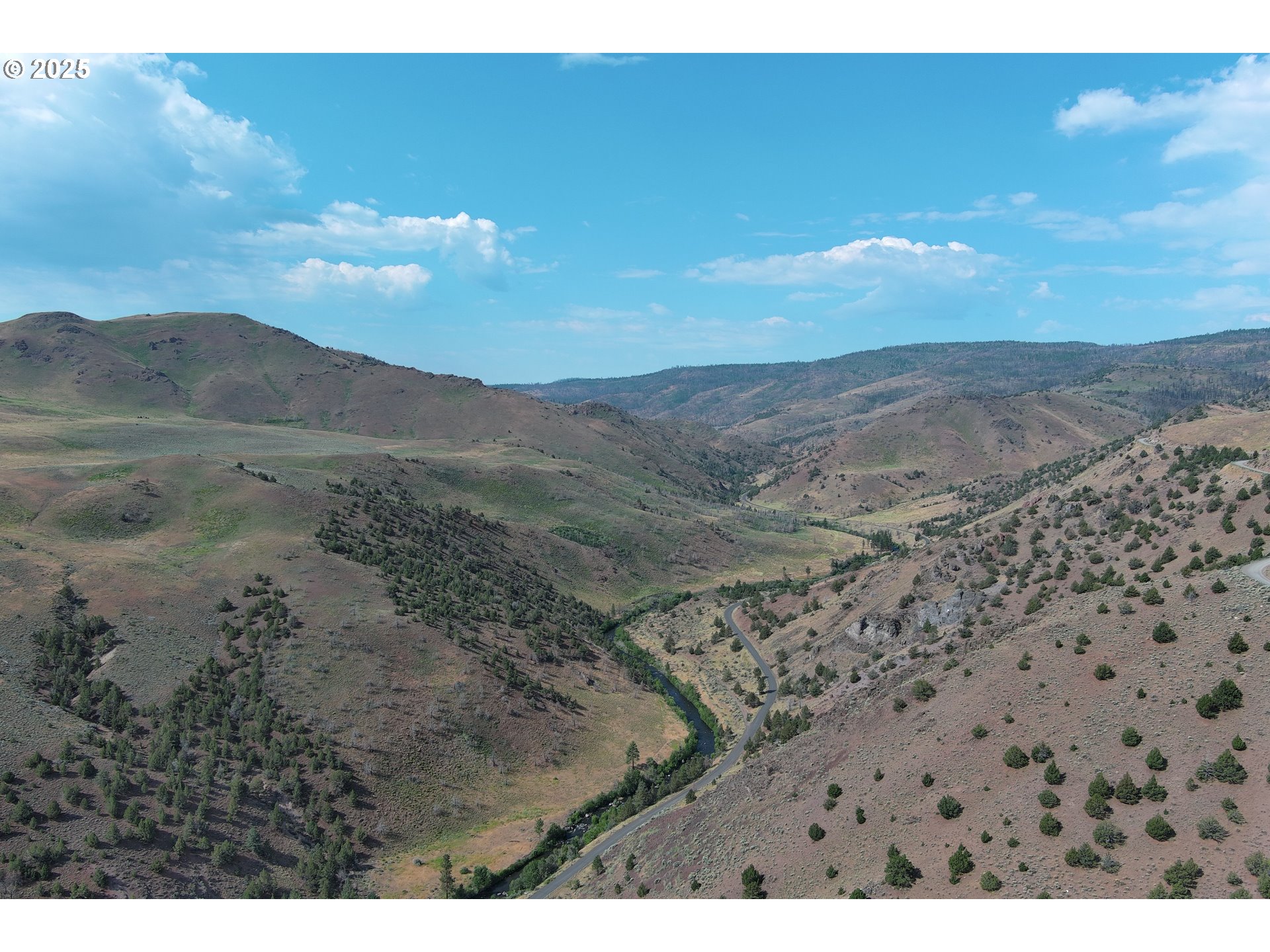 The Town Site, Paisley, OR 97636
