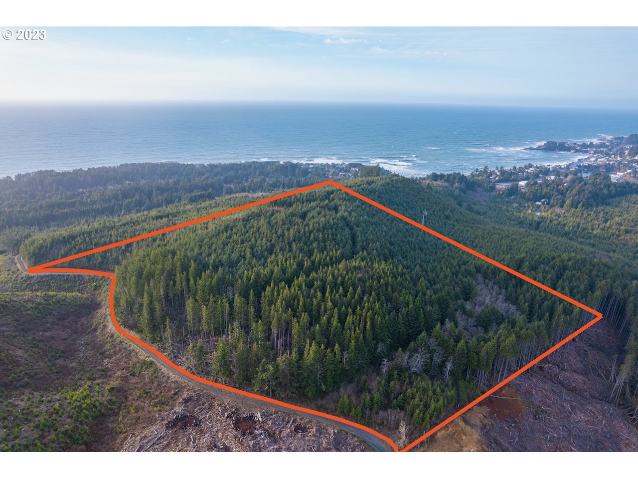 S. Hwy 101, DepoeBay, OR 97341