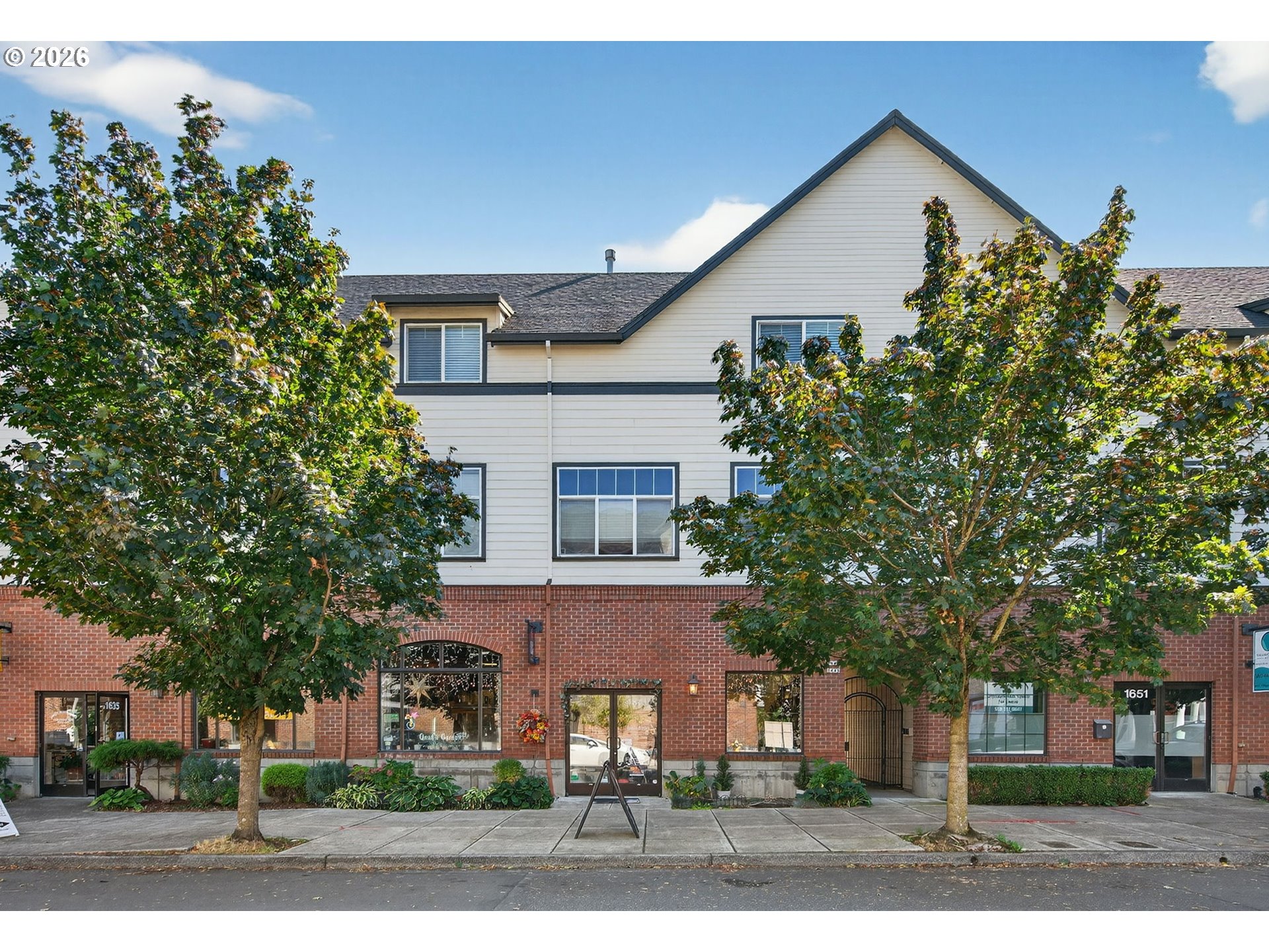 1647 MARKET DR, Fairview, OR 97024