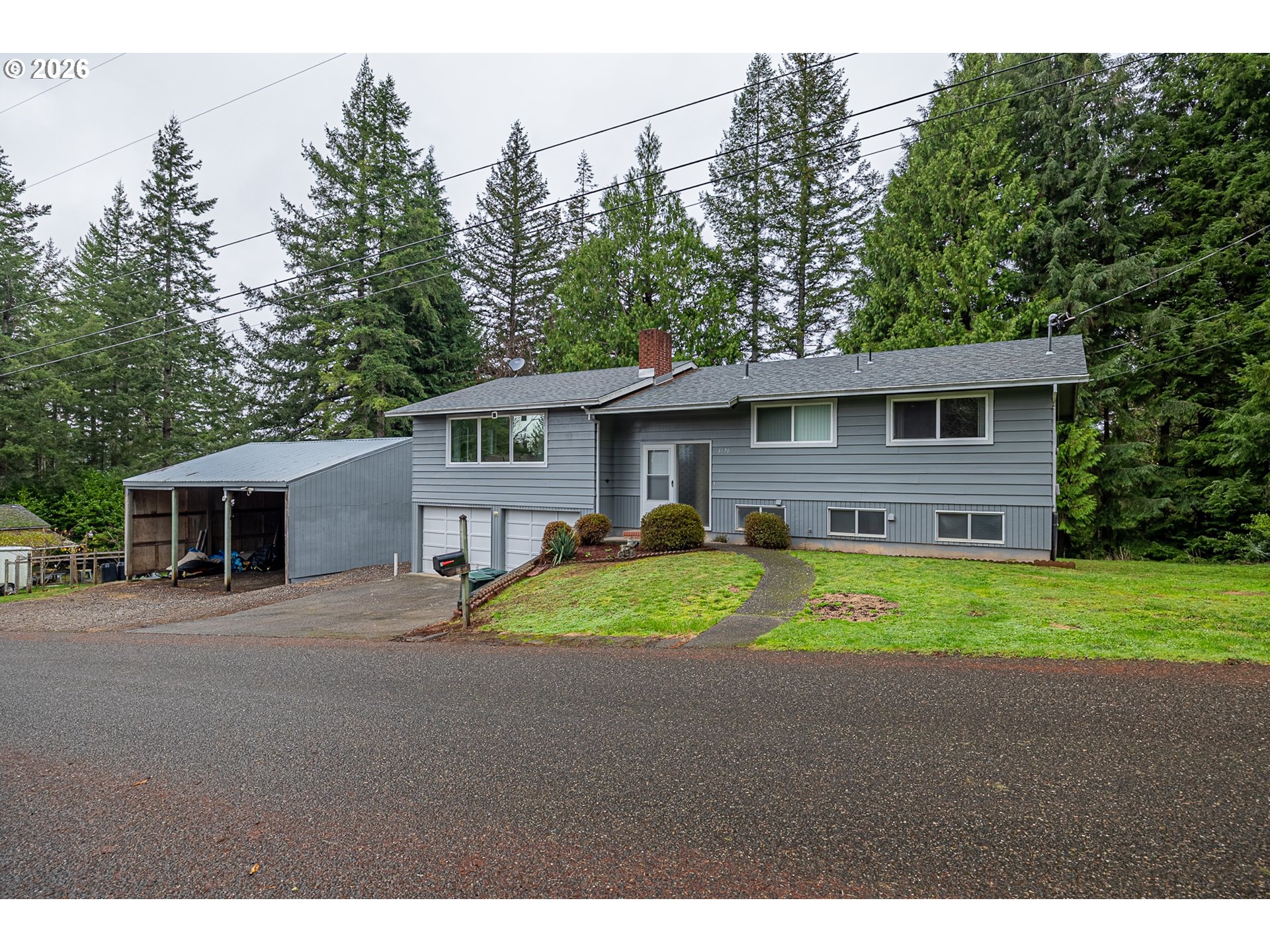 1070 15TH ST, Coquille, OR 97423