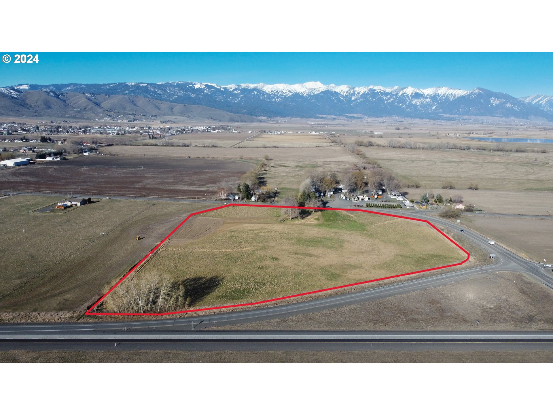 1 Cedar ST, BakerCity, OR 97814