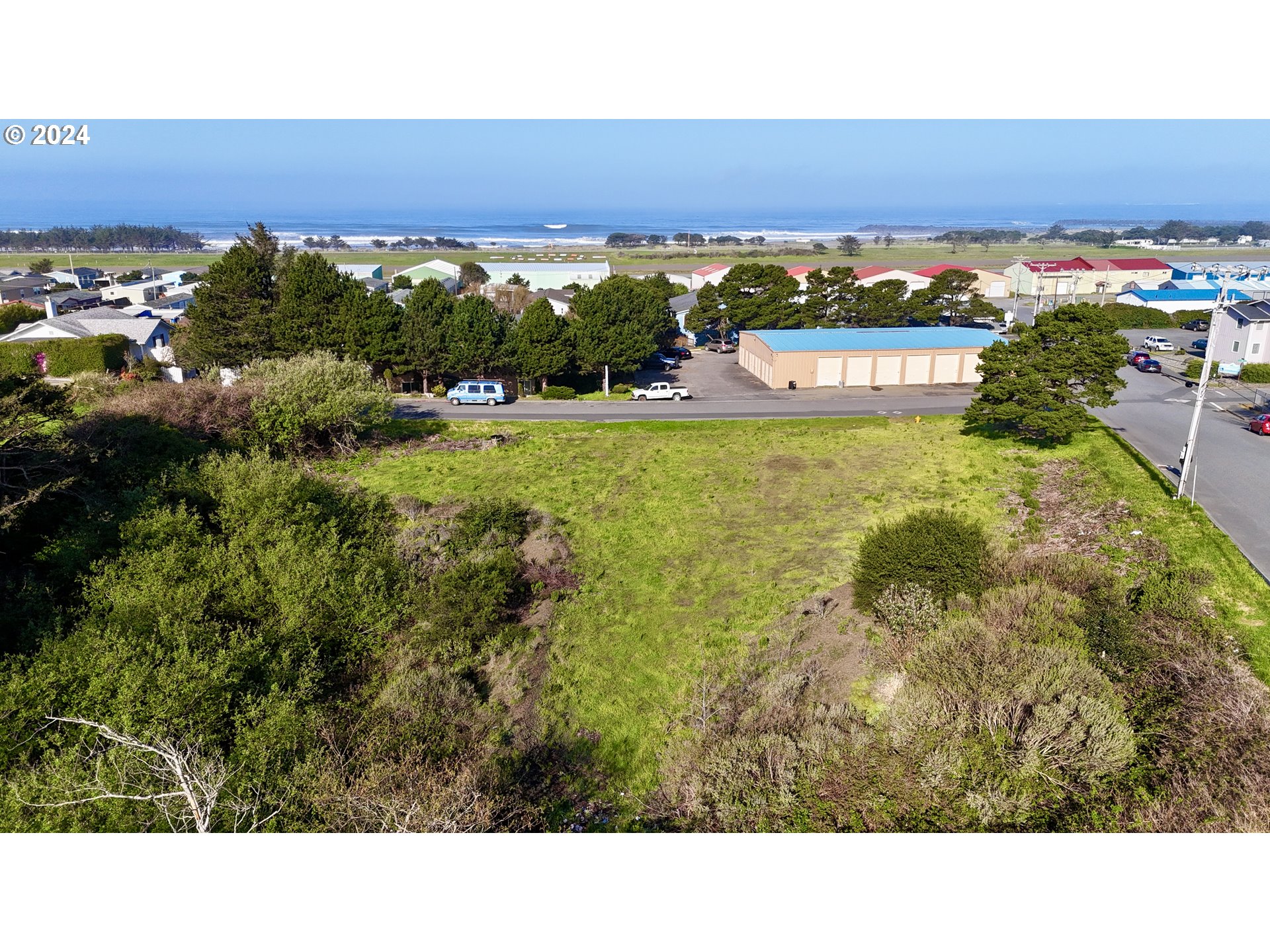 Hillcrest ST, GoldBeach, OR 97444