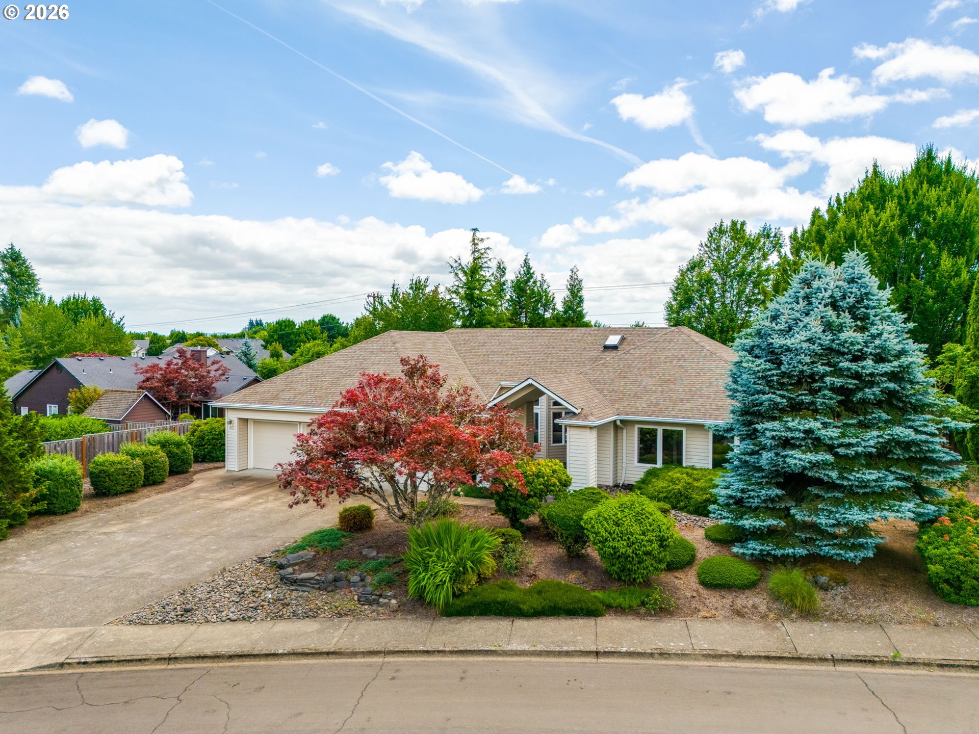 2390 QUAIL CT, McMinnville, OR 97128