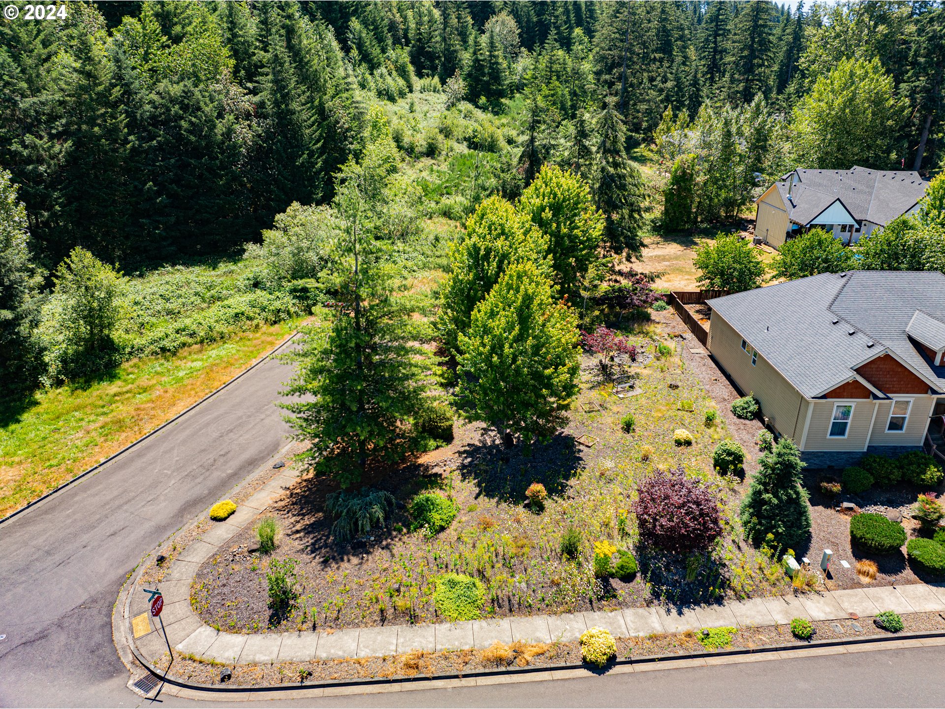 985 PINETOP ST, SweetHome, OR 97386