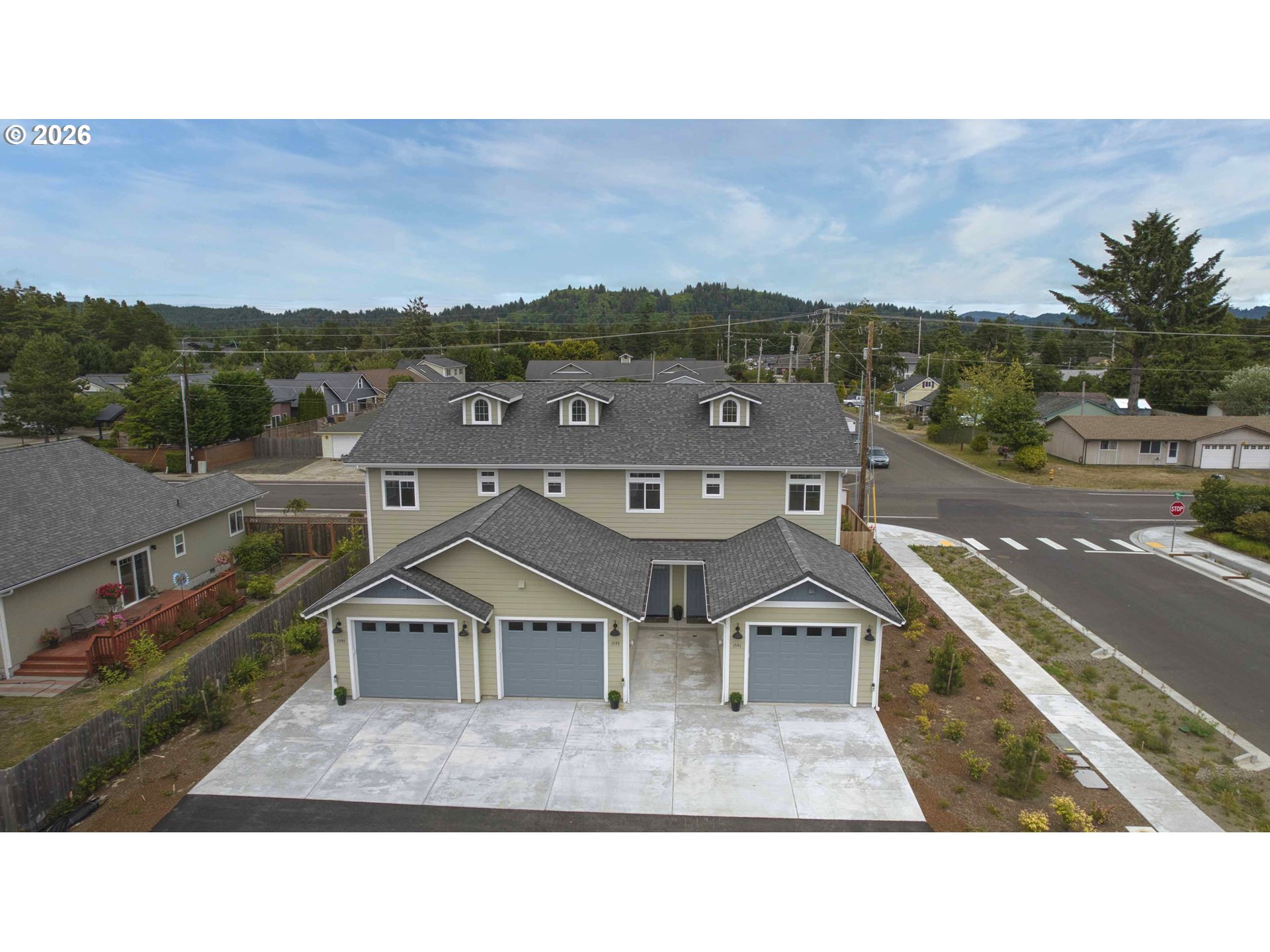 1593 37th ST, Florence, OR 97439