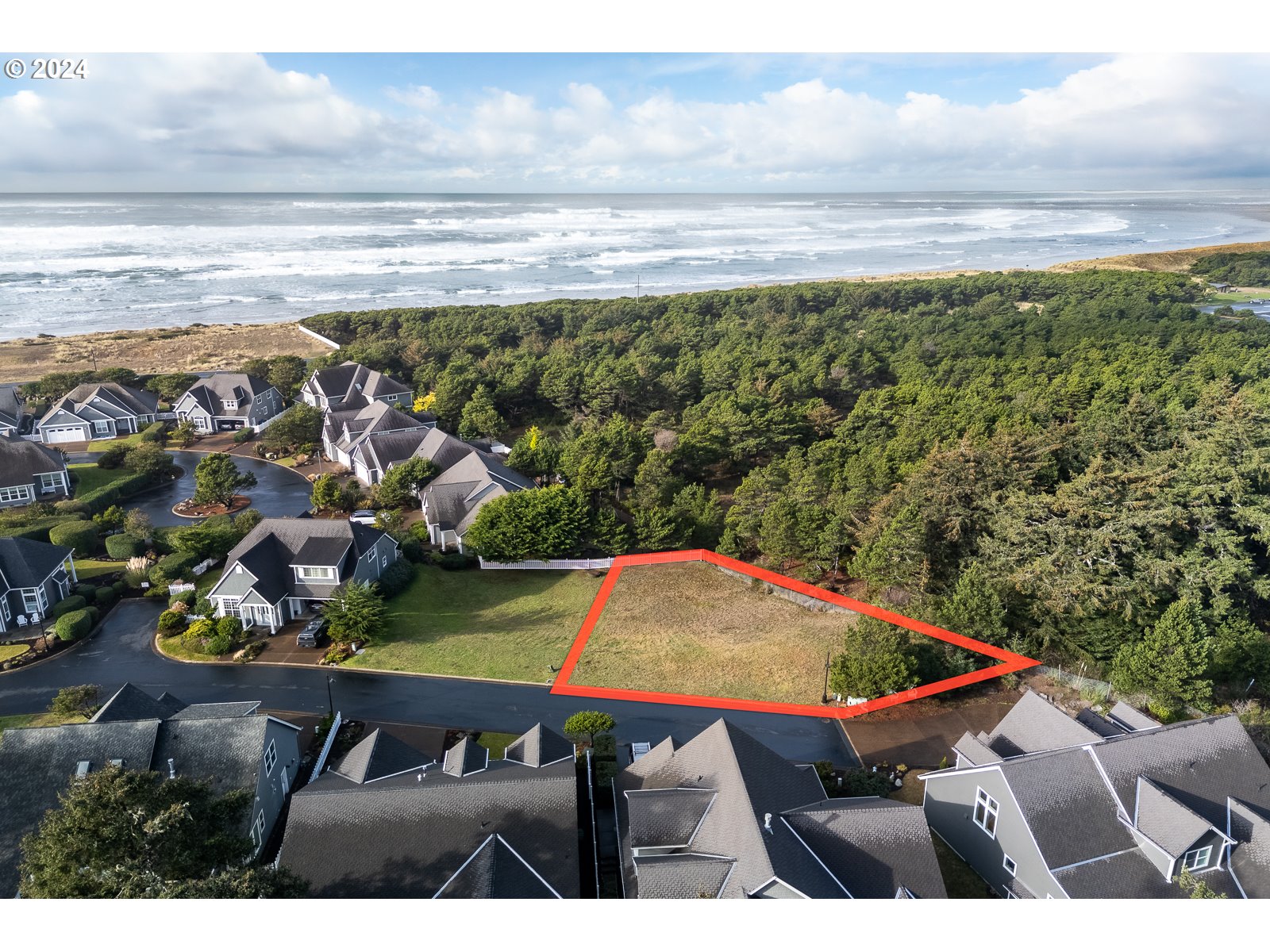 Lot 113 Arbor DR, SouthBeach, OR 97366