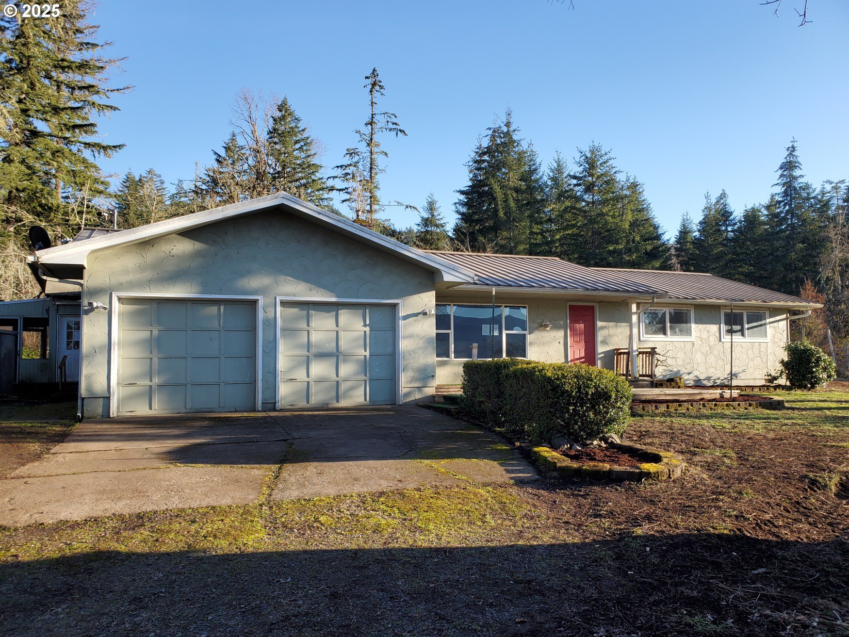 37186 TREE FARM RD, Springfield, OR 97478