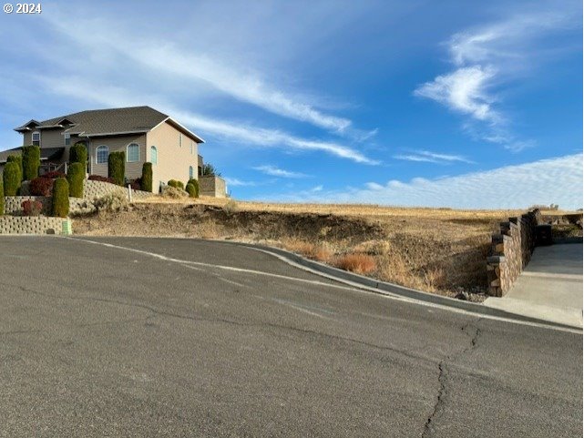 Quinney LN, Pendleton, OR 97801